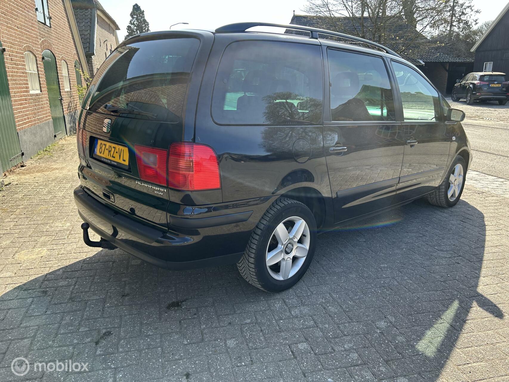 Foto van Seat Alhambra