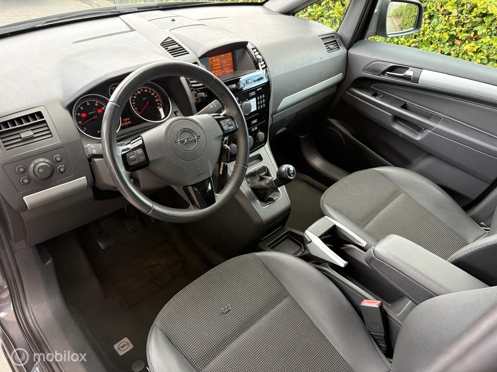 Foto van Opel Zafira