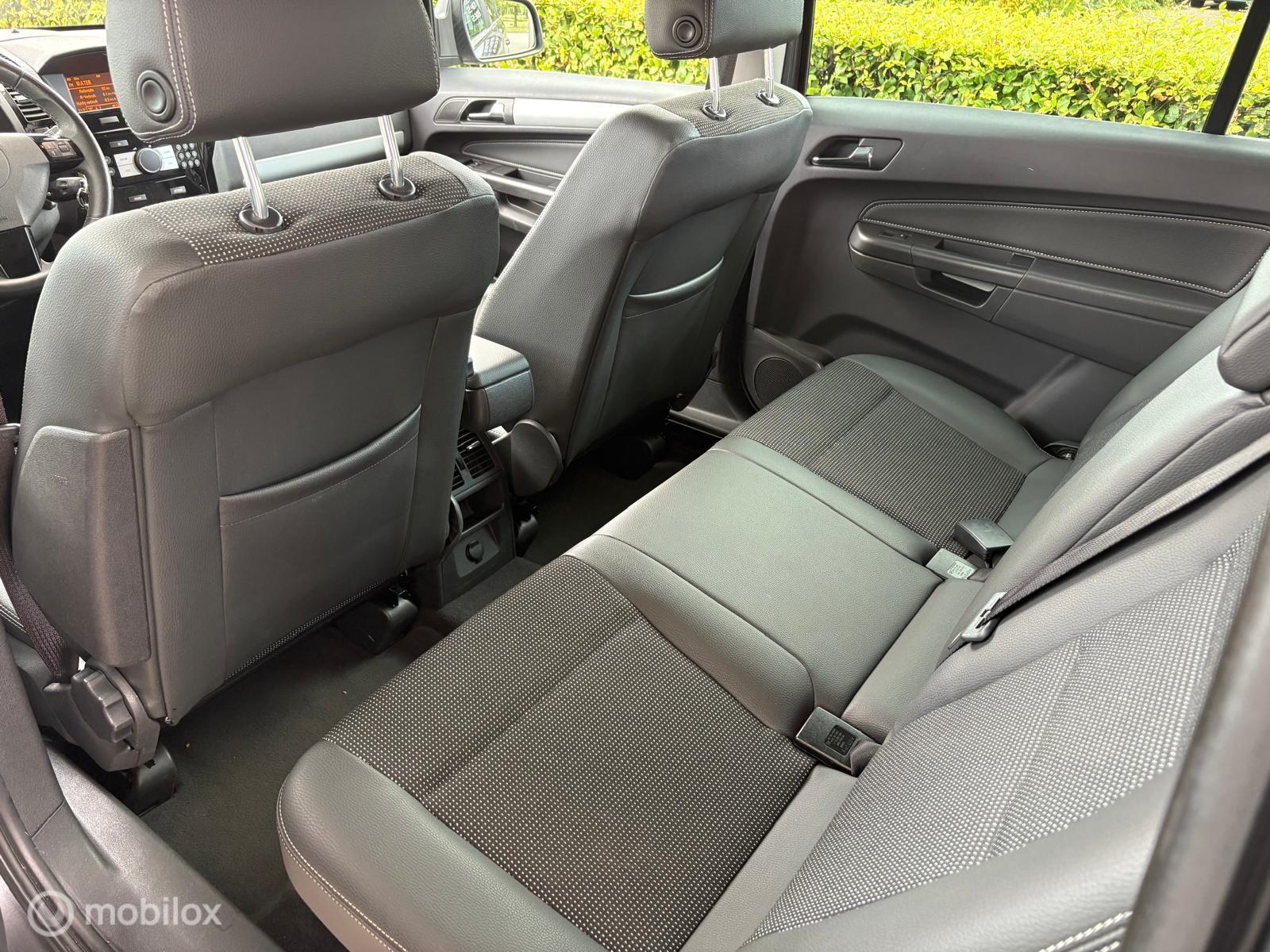 Foto van Opel Zafira