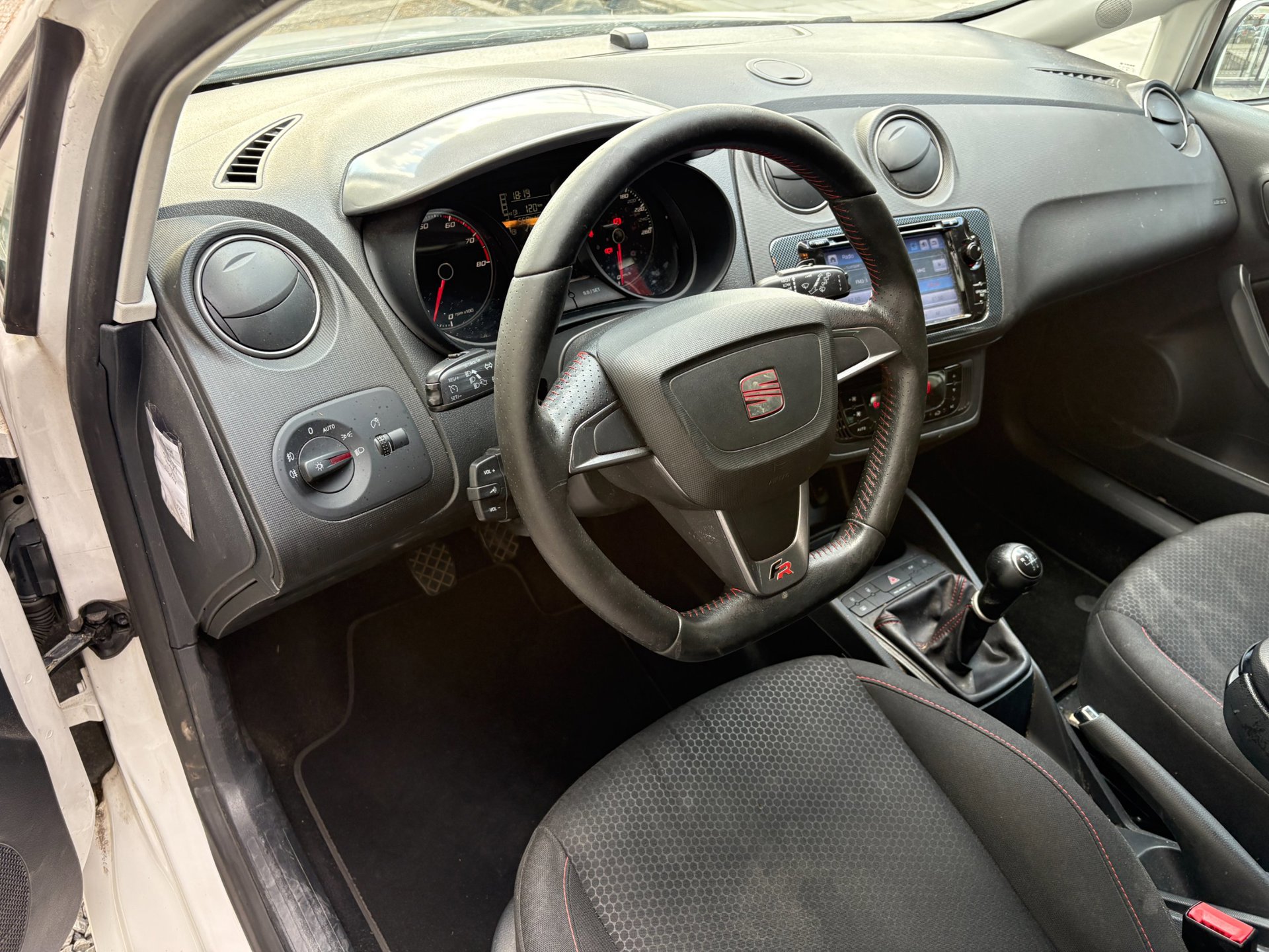 Foto van Seat Ibiza