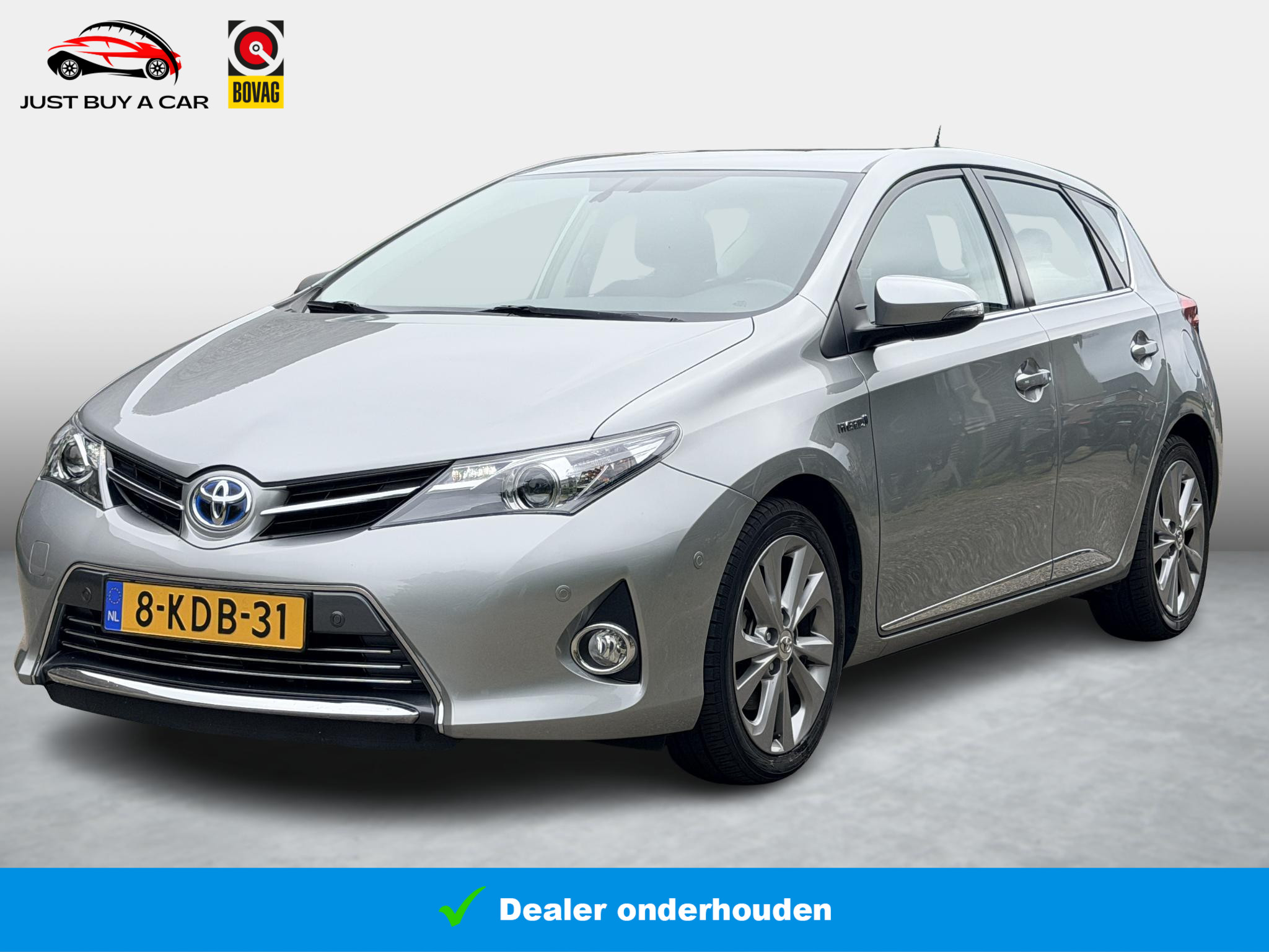 Toyota Toyota Auris 1.8 Hybrid Executive 2013 - voorkant