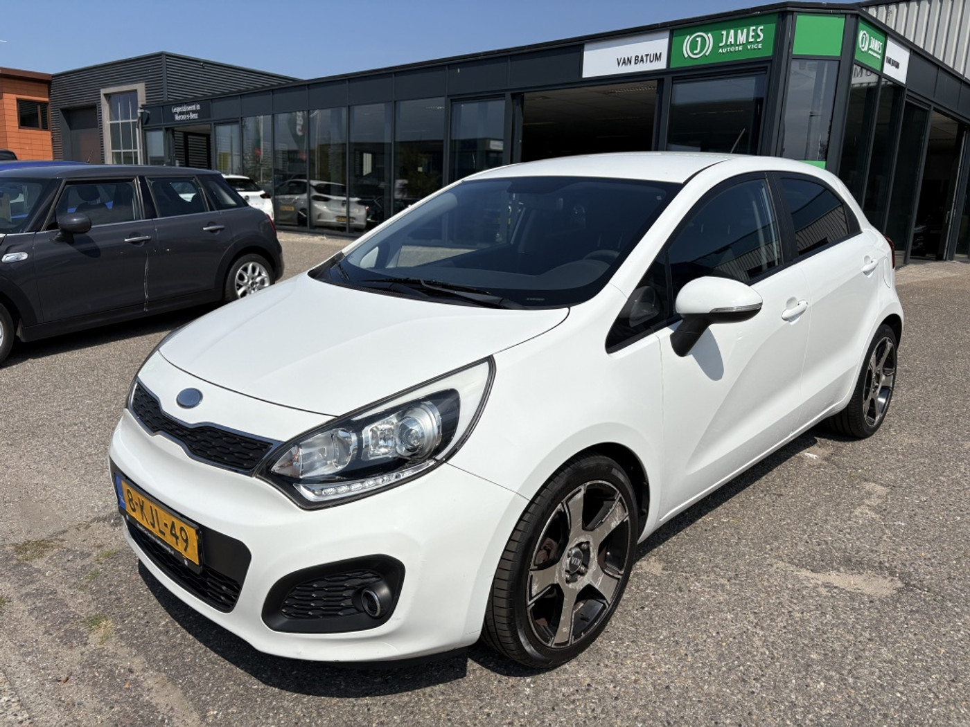 Kia Rio 1.2 CVVT Plus Pack 2013 - voorkant