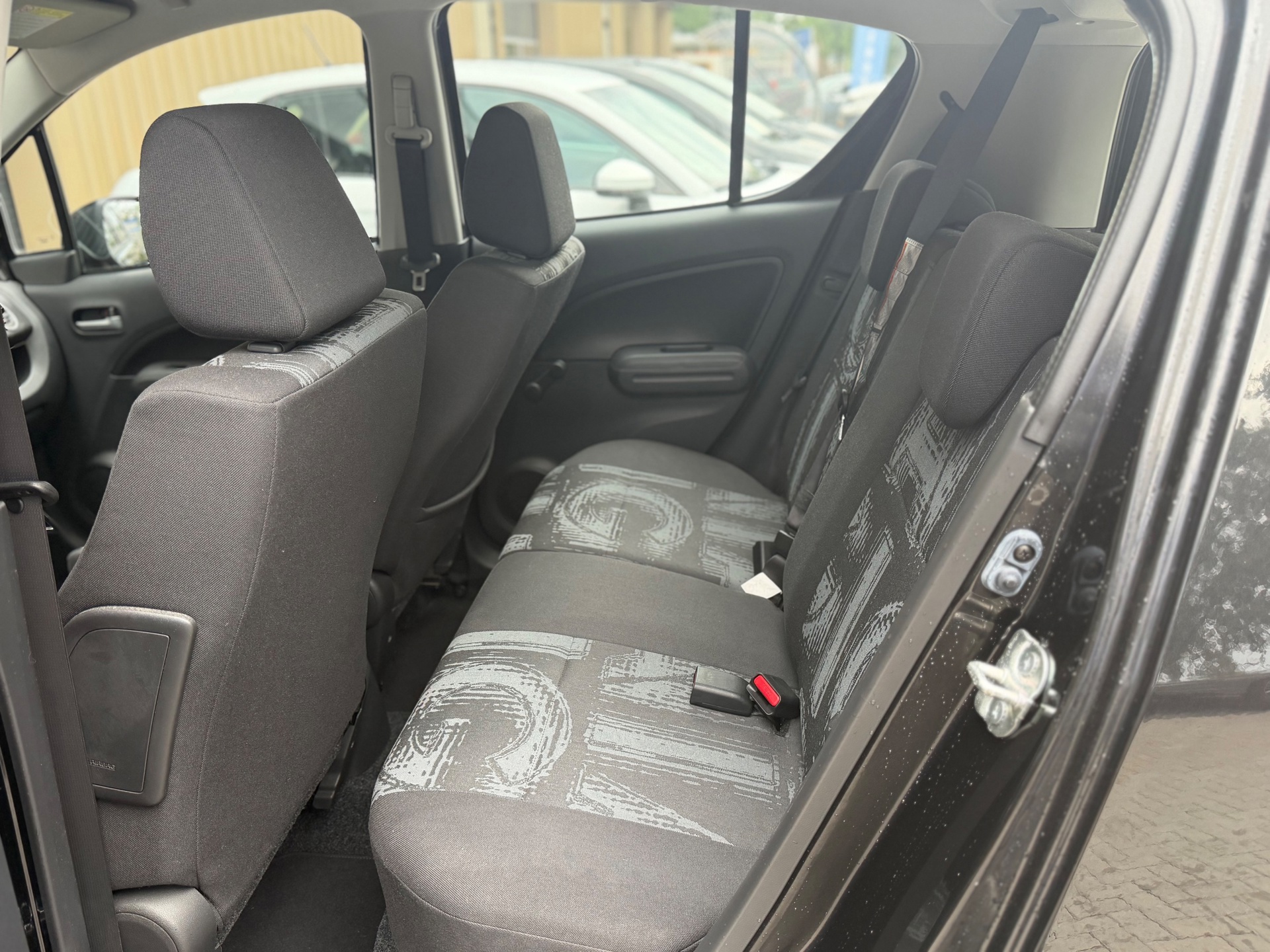 Foto van Opel Agila