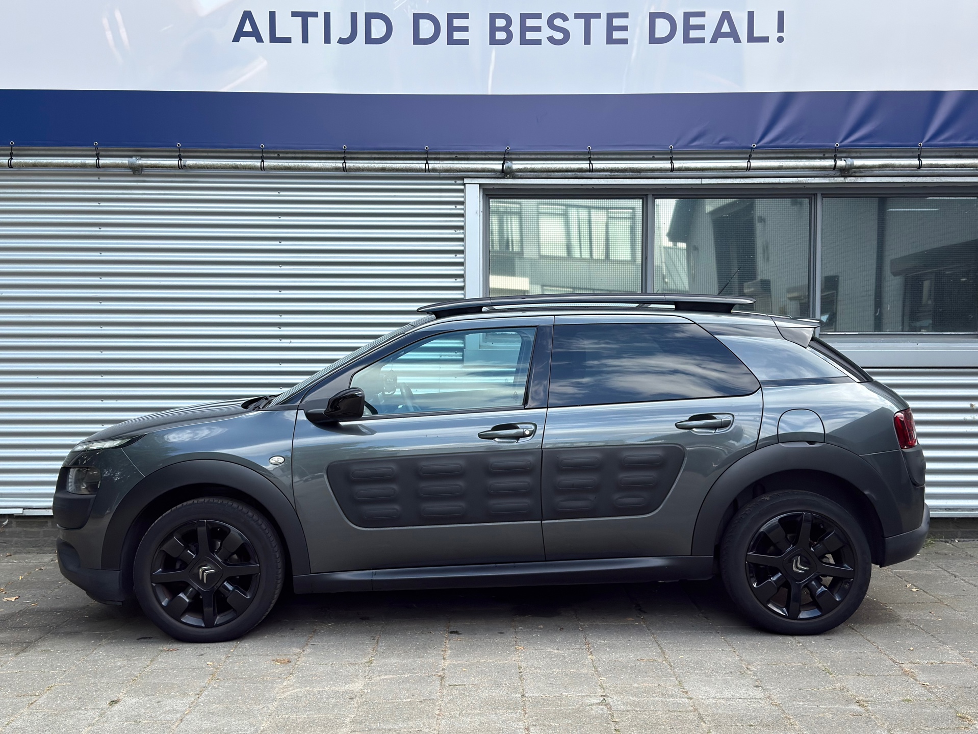 Foto van Citroen C4 Cactus