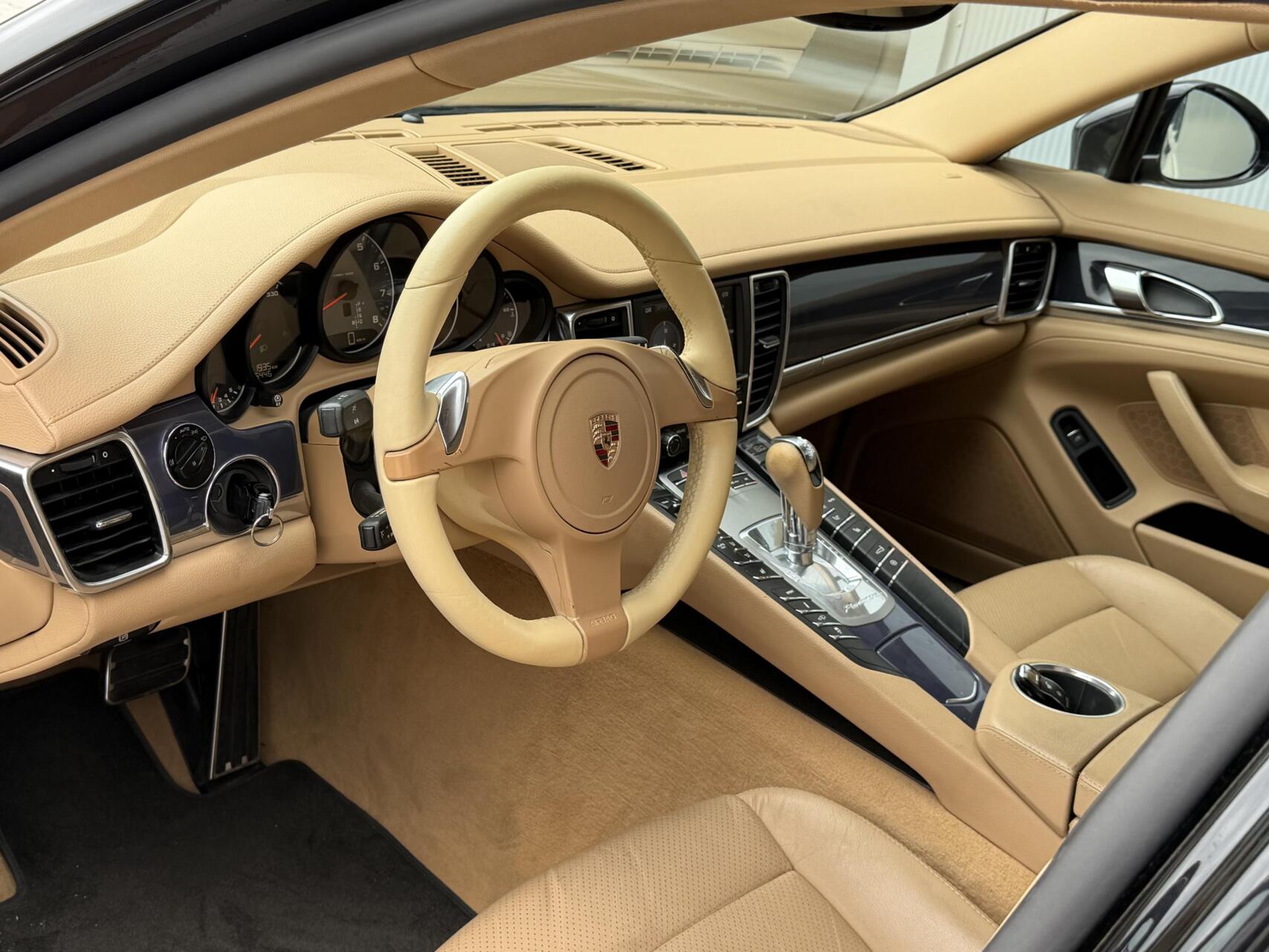 Foto van Porsche Panamera 4s
