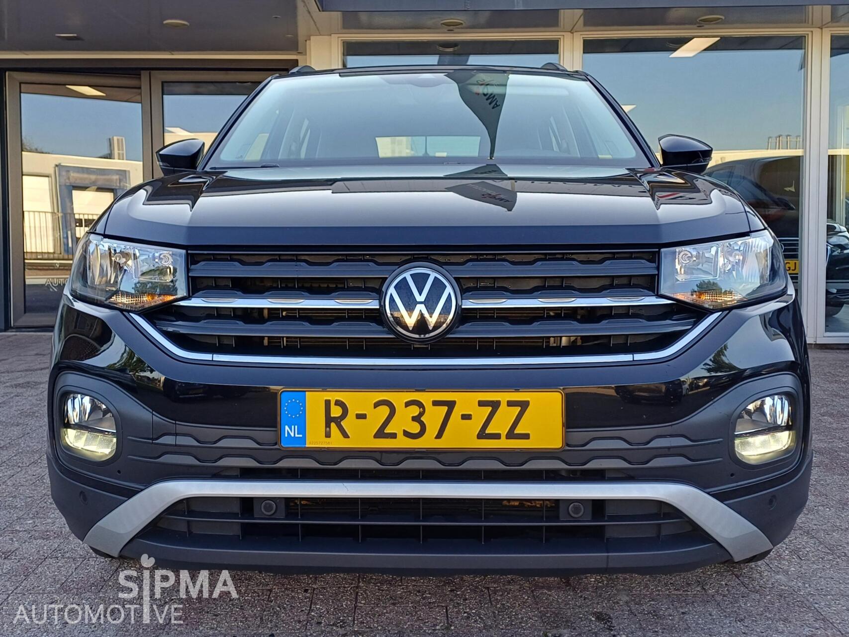 Foto van Volkswagen T-cross