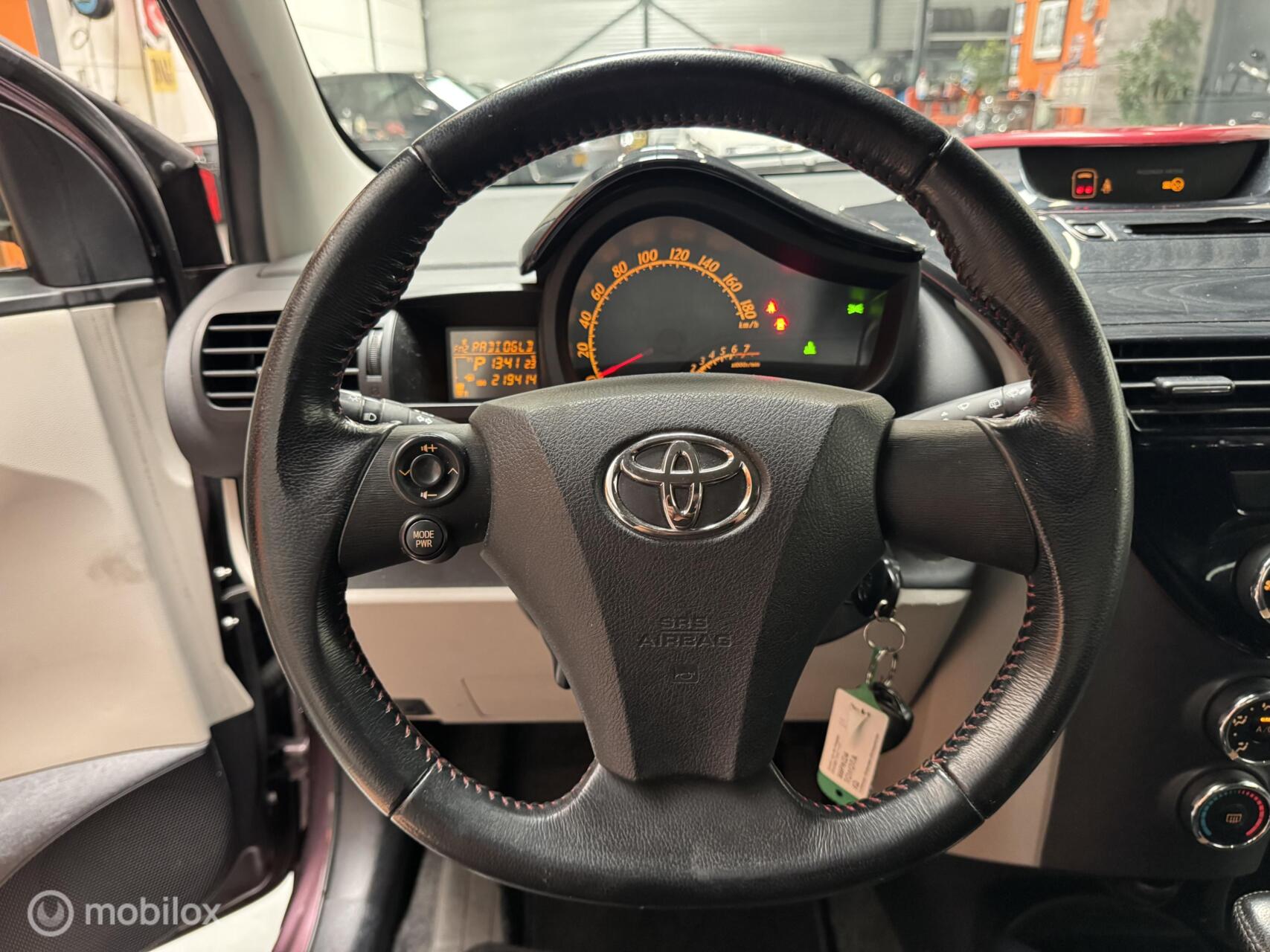 Foto van Toyota Toyota Iq