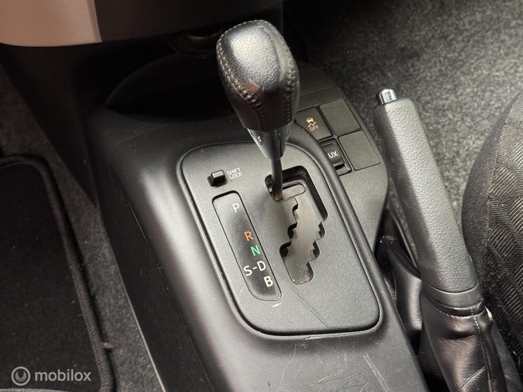 Foto van Toyota Toyota Iq