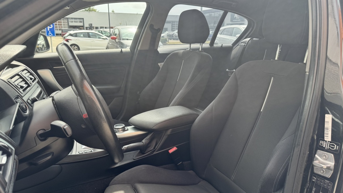 Foto van BMW 118i