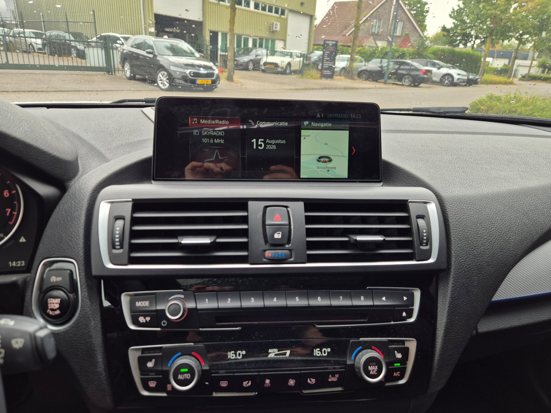 Foto van BMW 118i