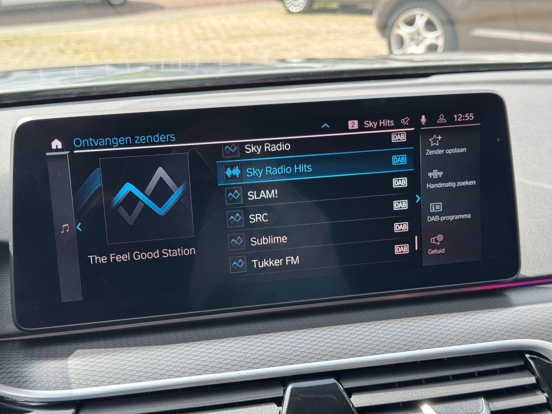 Foto van BMW 545e xDrive