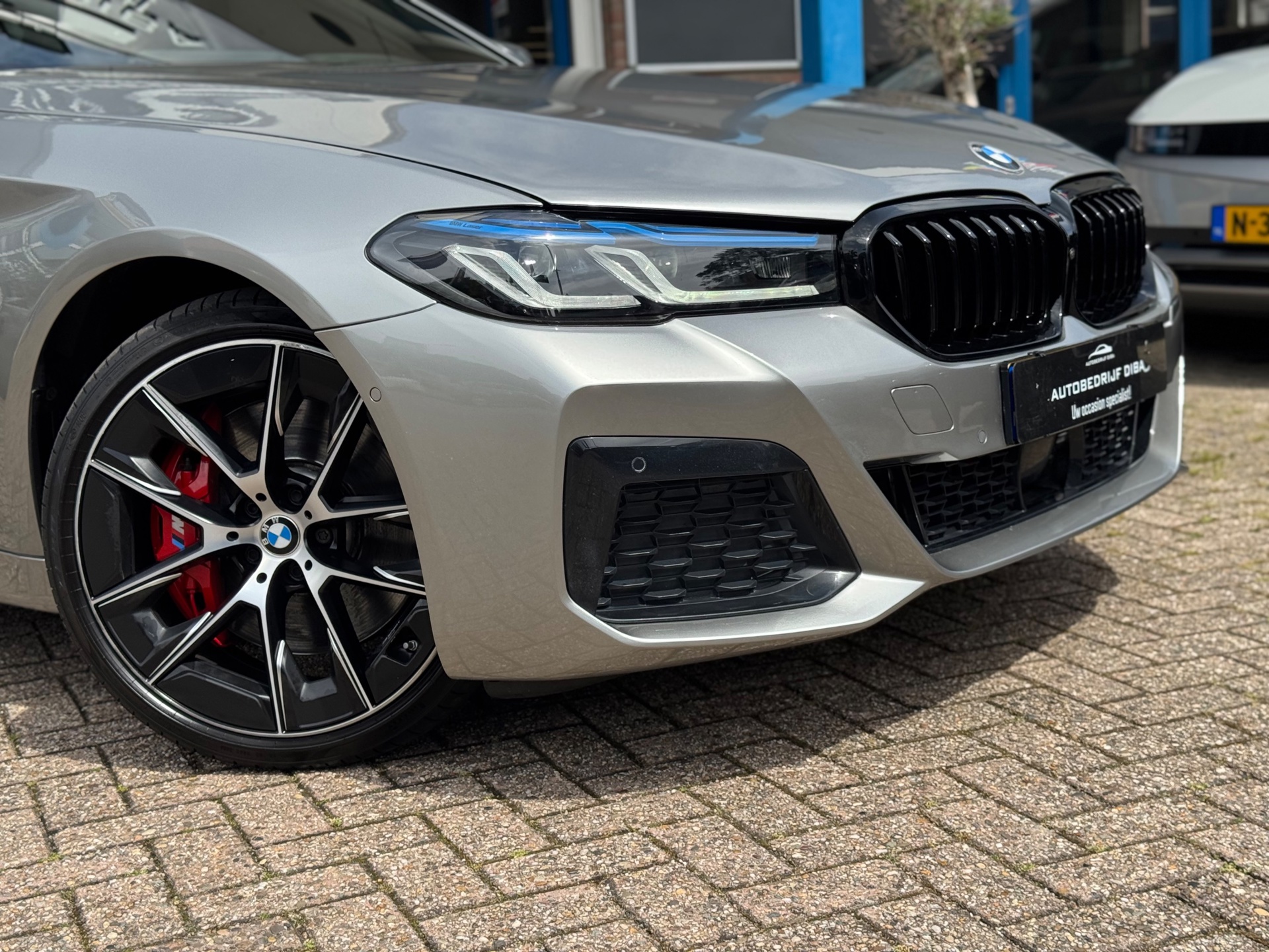 Foto van BMW 545e xDrive