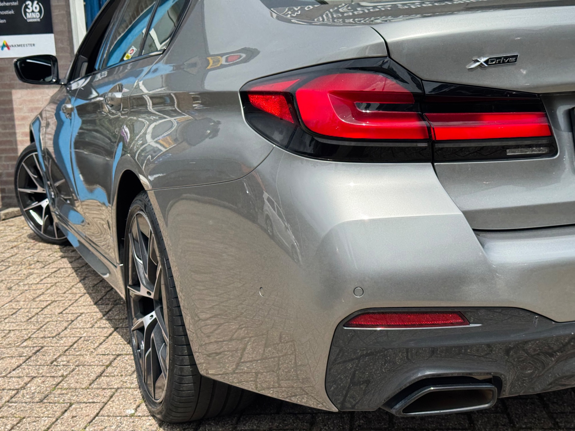 Foto van BMW 545e xDrive