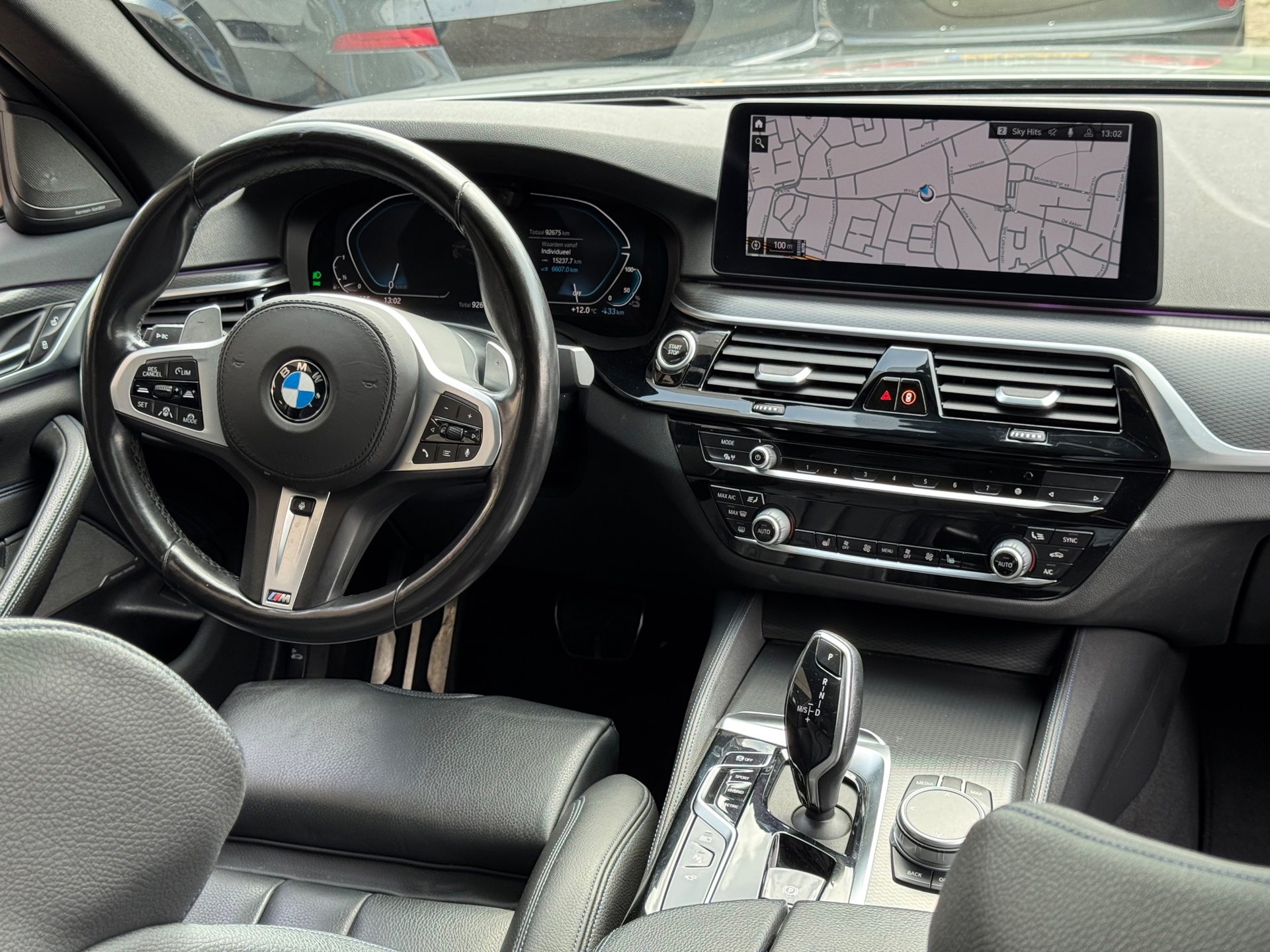 Foto van BMW 545e xDrive