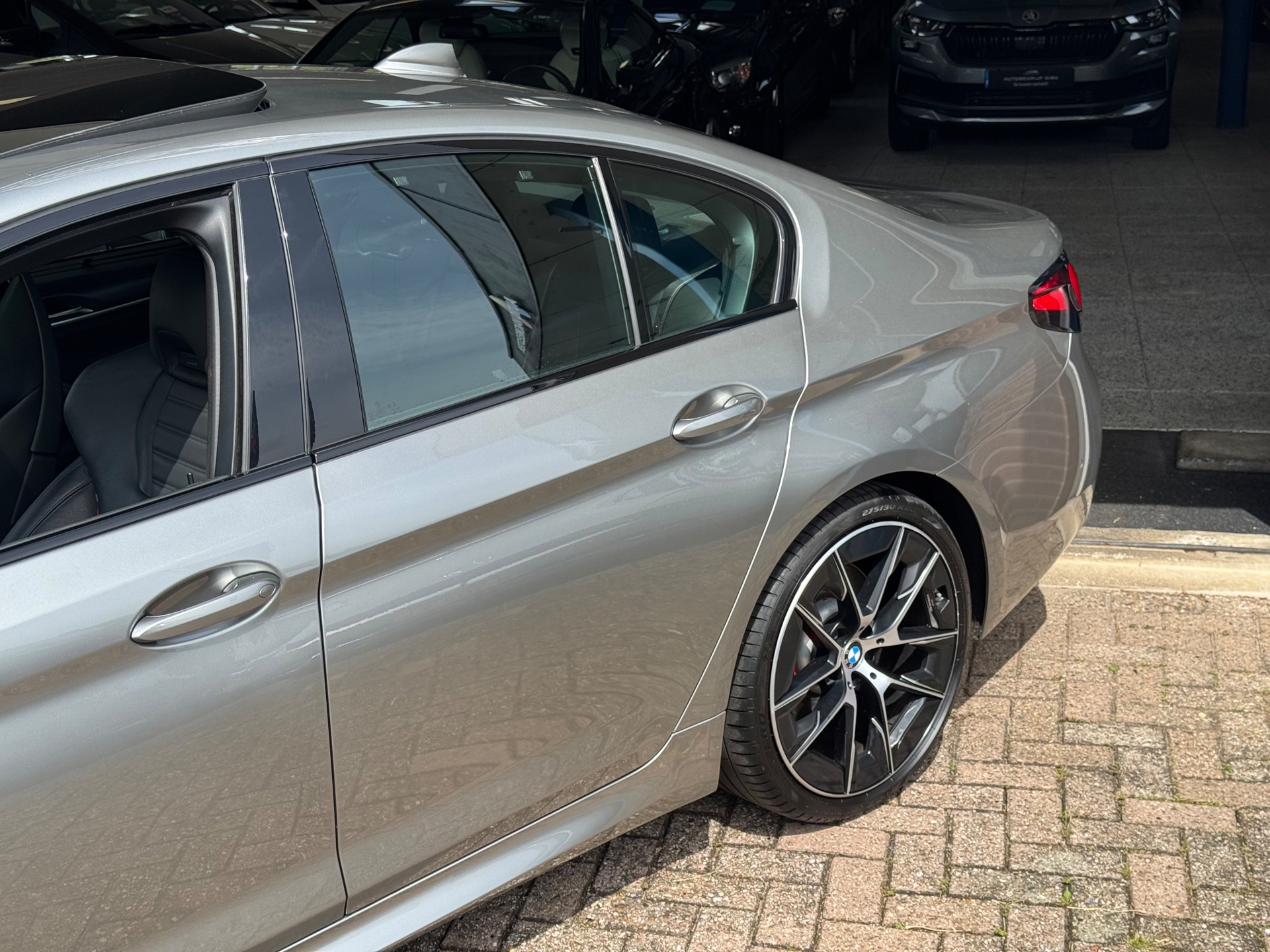 Foto van BMW 545e xDrive