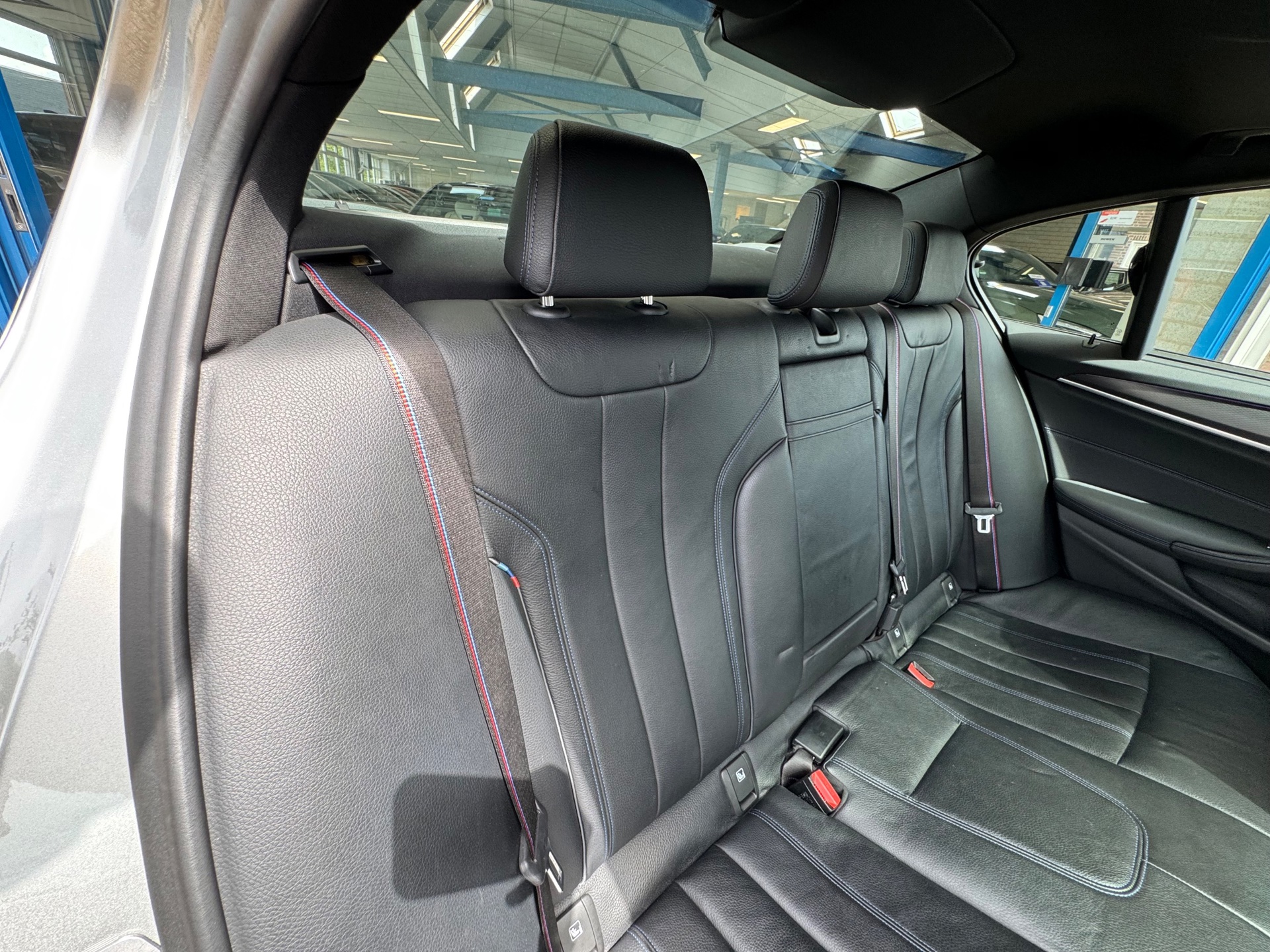 Foto van BMW 545e xDrive