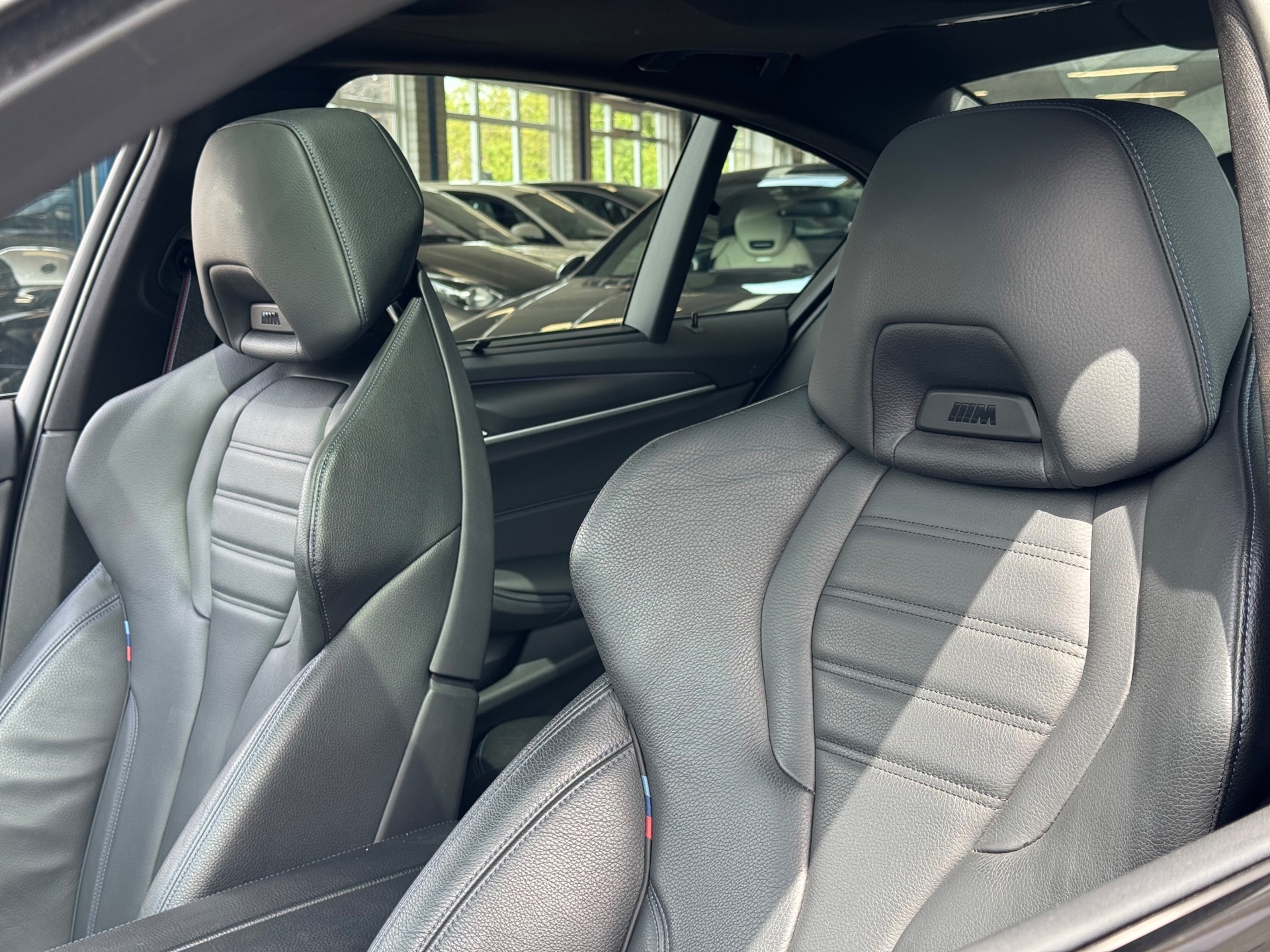 Foto van BMW 545e xDrive