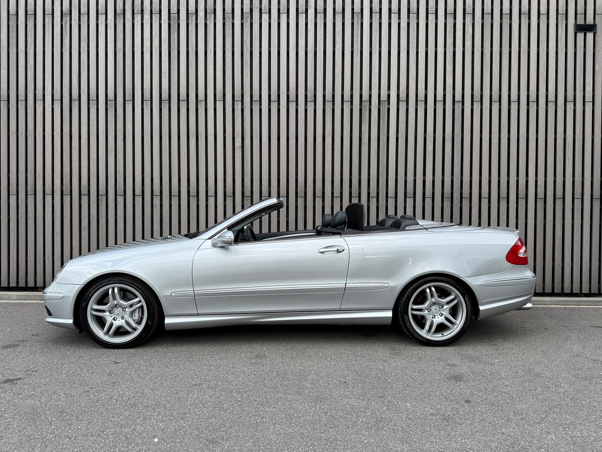 Foto van Mercedes-Benz CLK 55 AMG