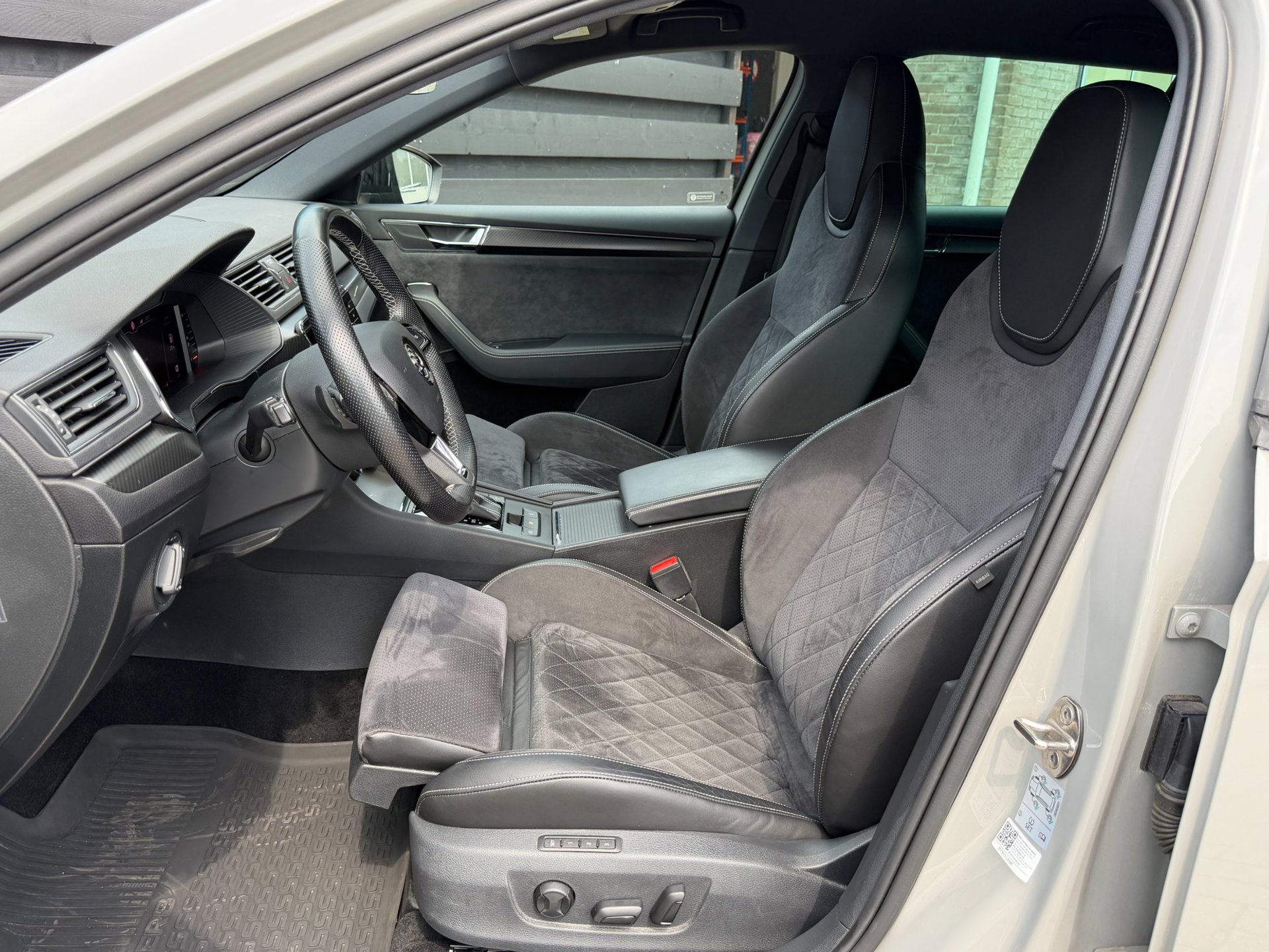 Foto van Skoda Superb