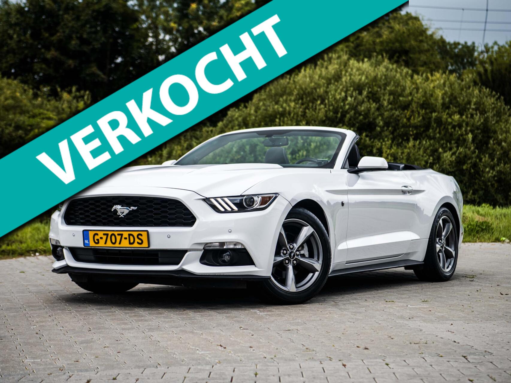 Ford Mustang 3.7 V6 2015 - voorkant
