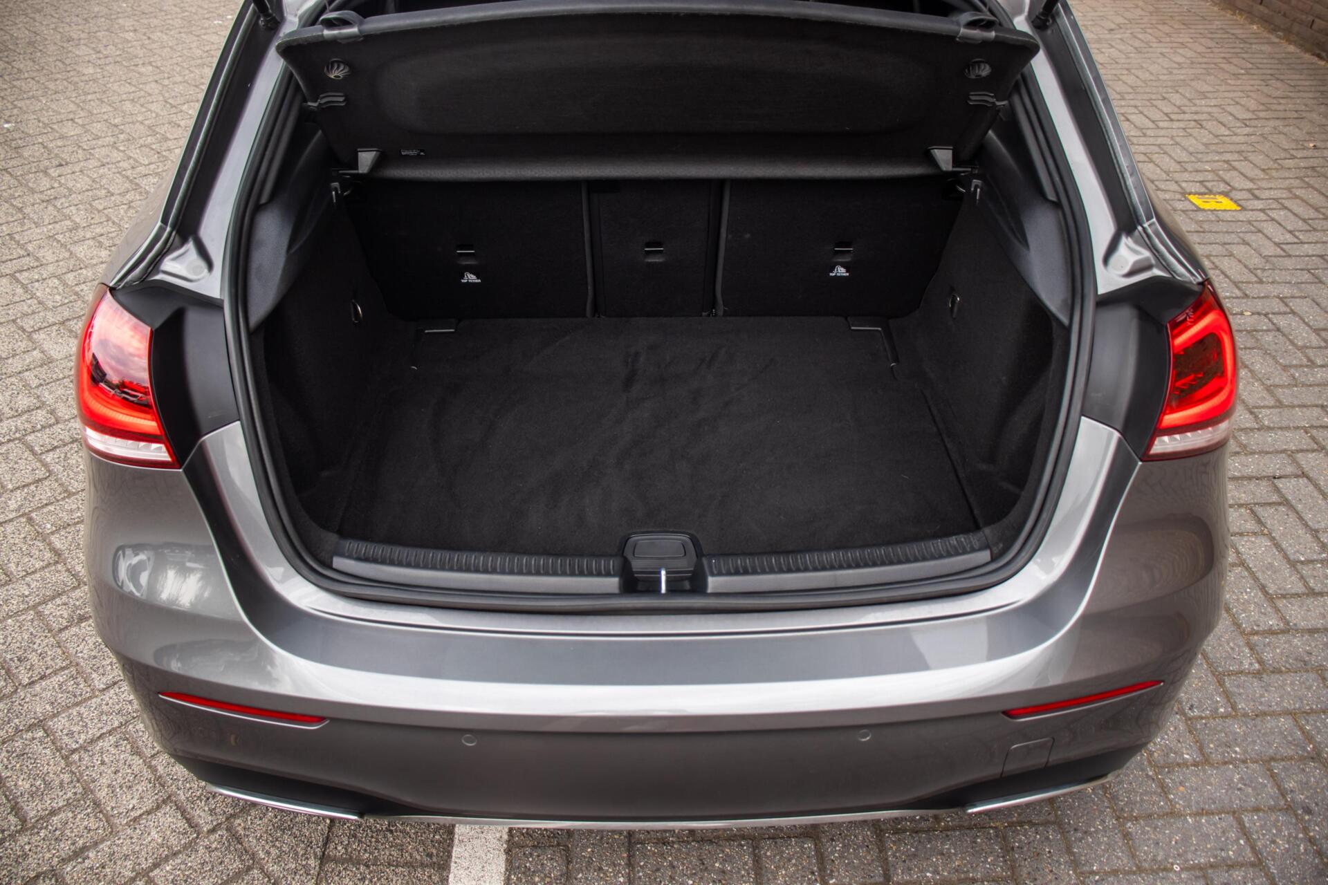 Foto van Mercedes-Benz A 180