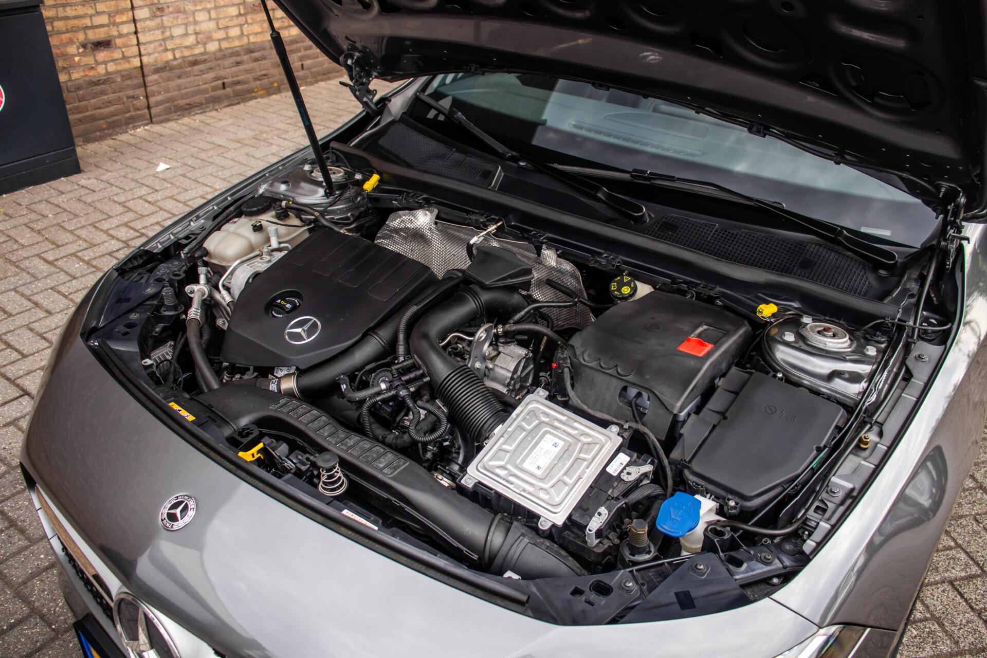 Foto van Mercedes-Benz A 180