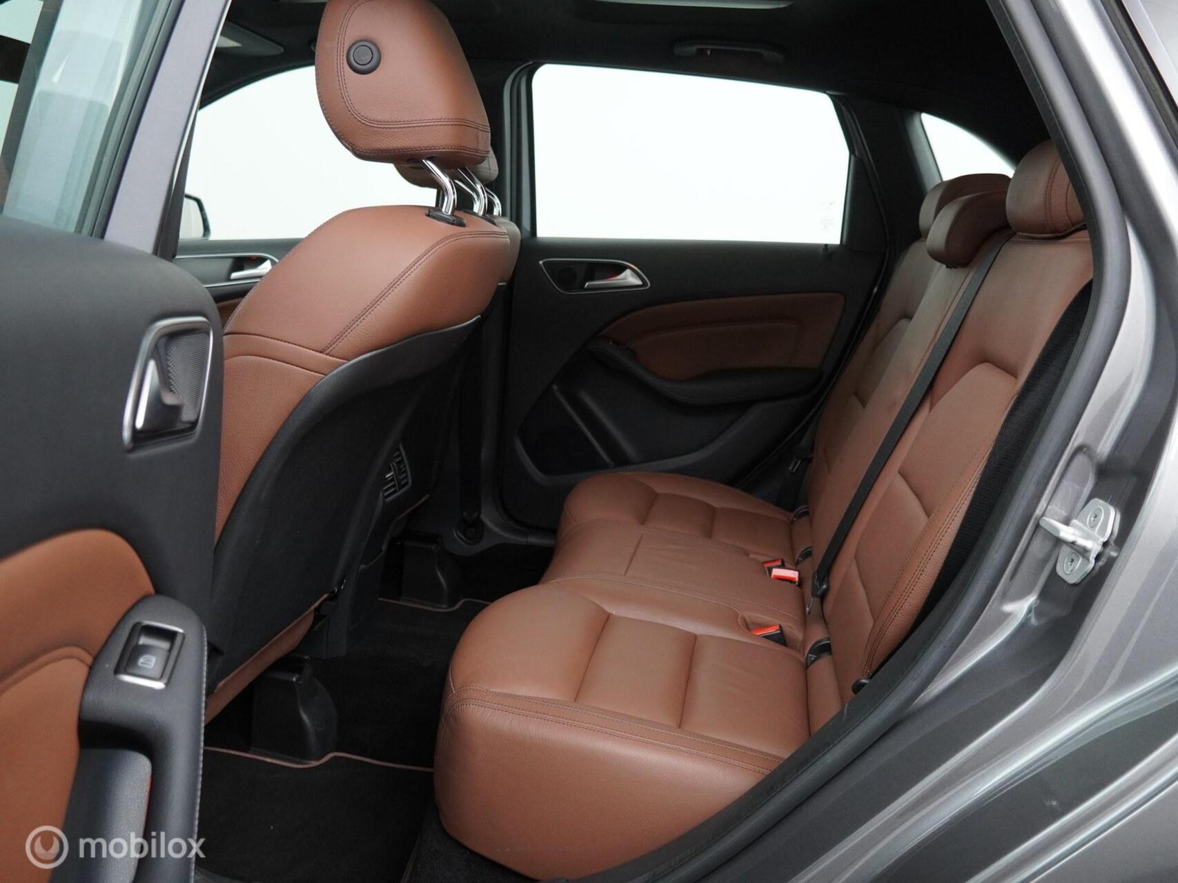 Foto van Mercedes-Benz B 200