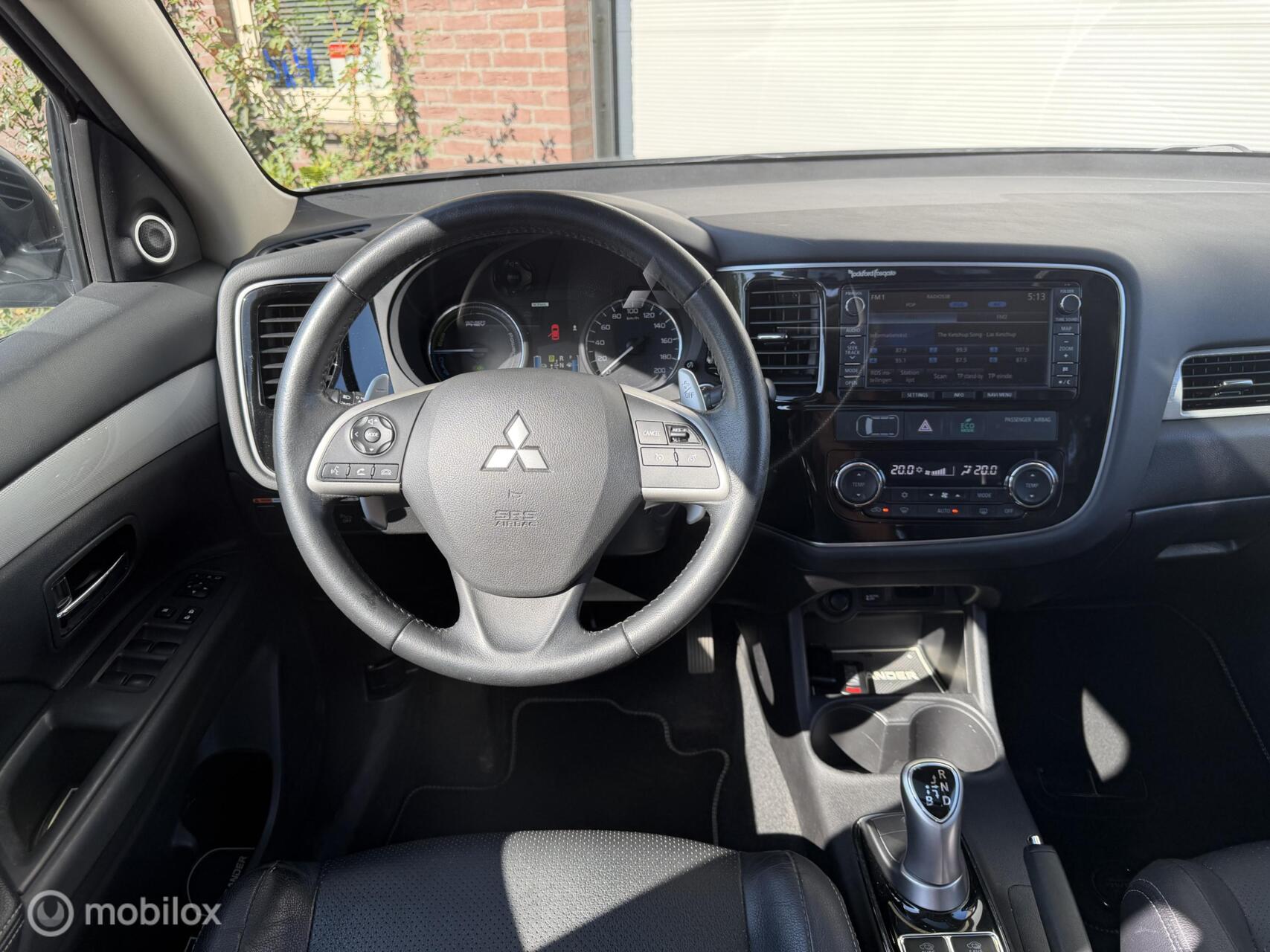 Foto van Mitsubishi Mitsubishi Outlander