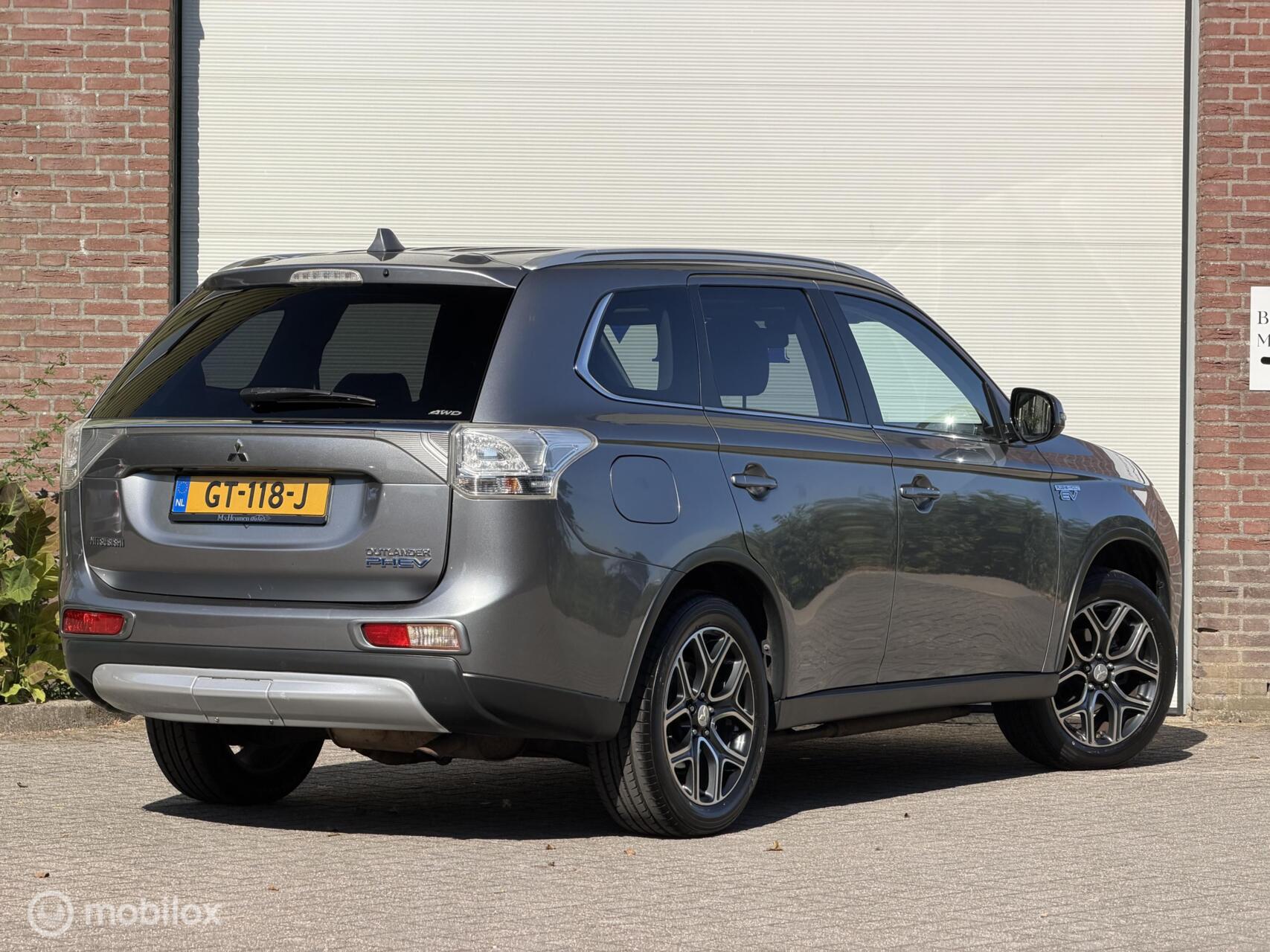 Foto van Mitsubishi Mitsubishi Outlander