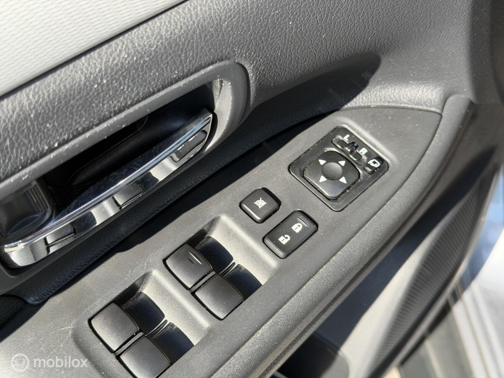 Foto van Mitsubishi Mitsubishi Outlander