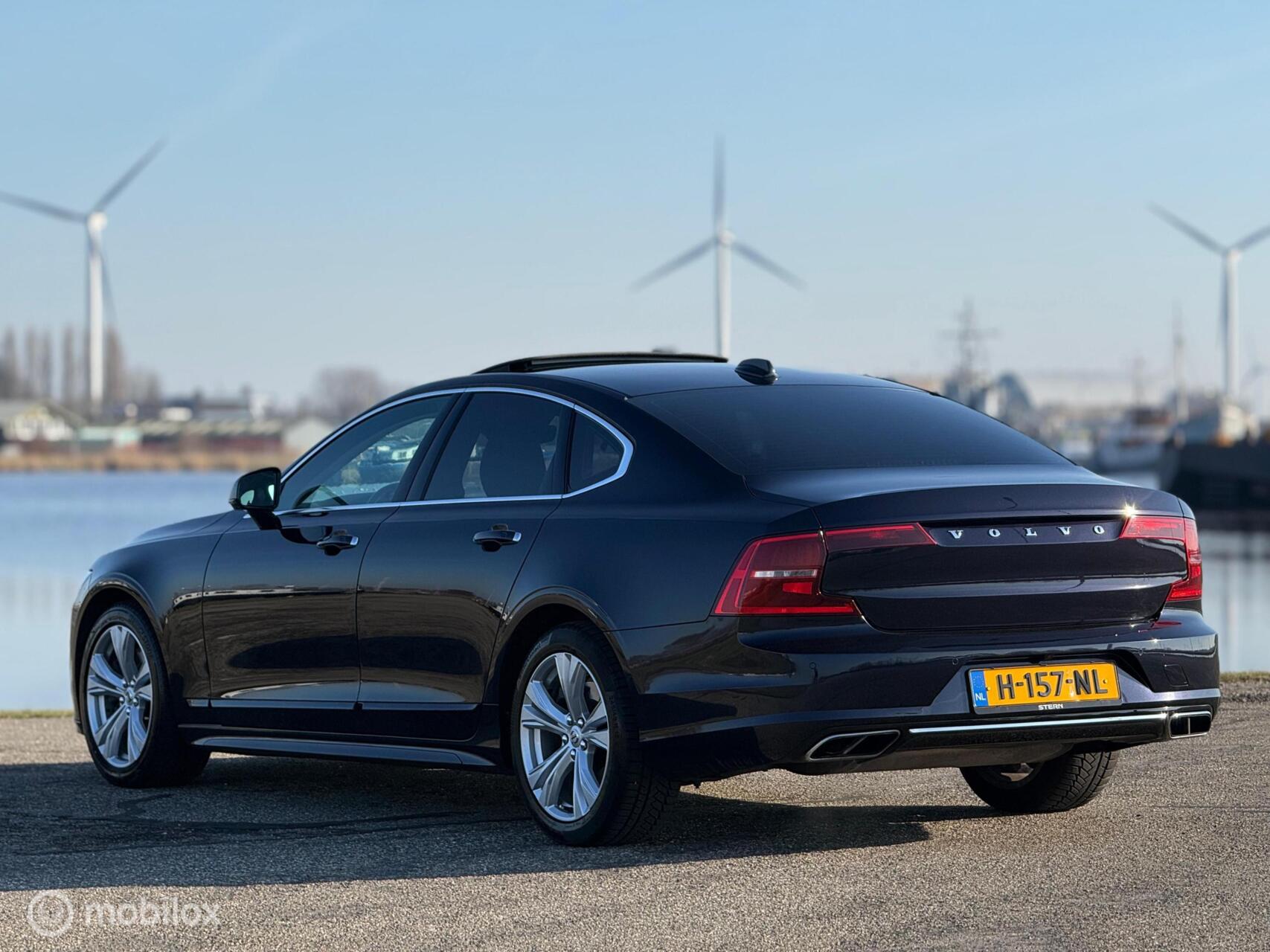 Foto van Volvo S90