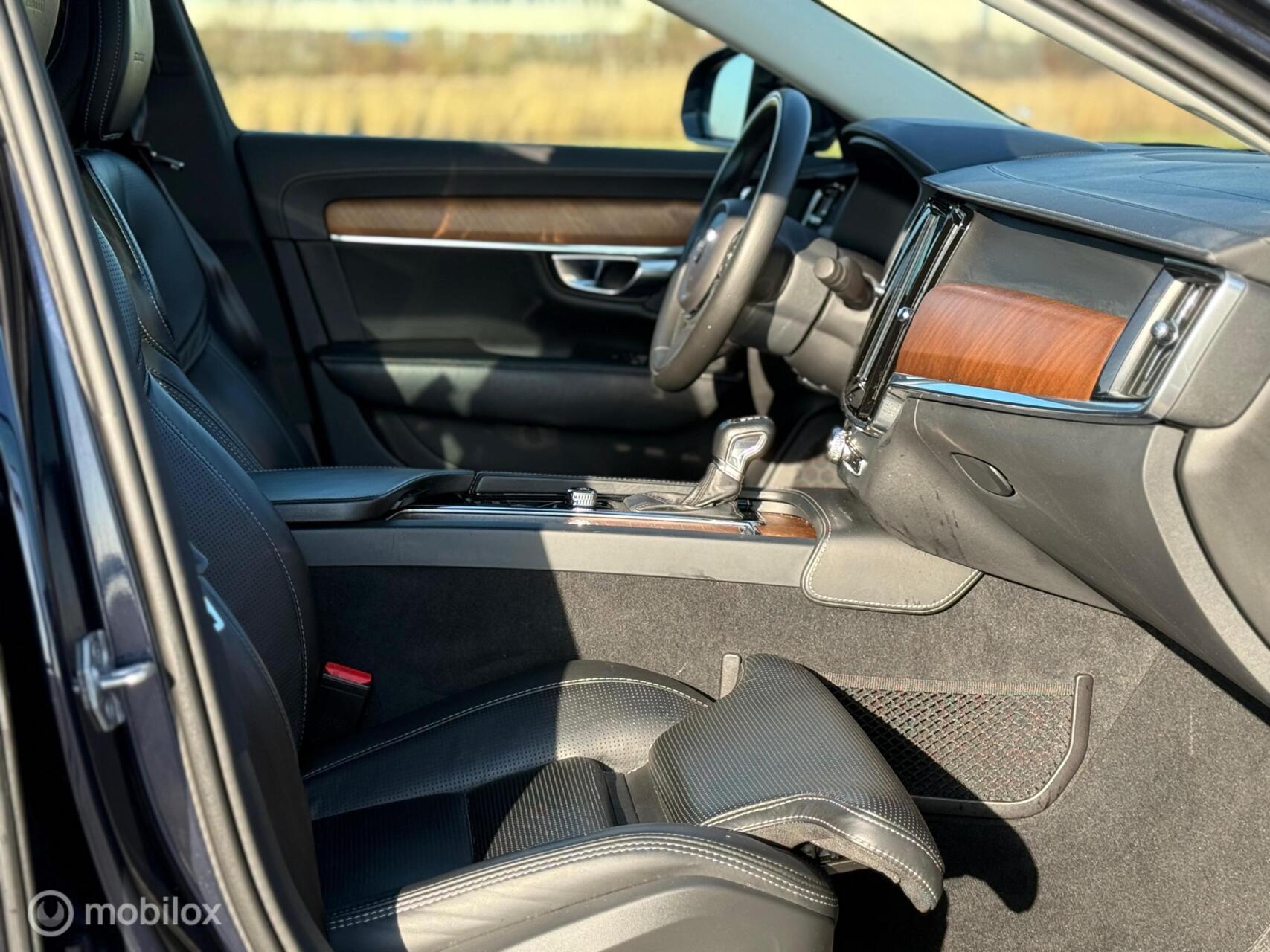 Foto van Volvo S90