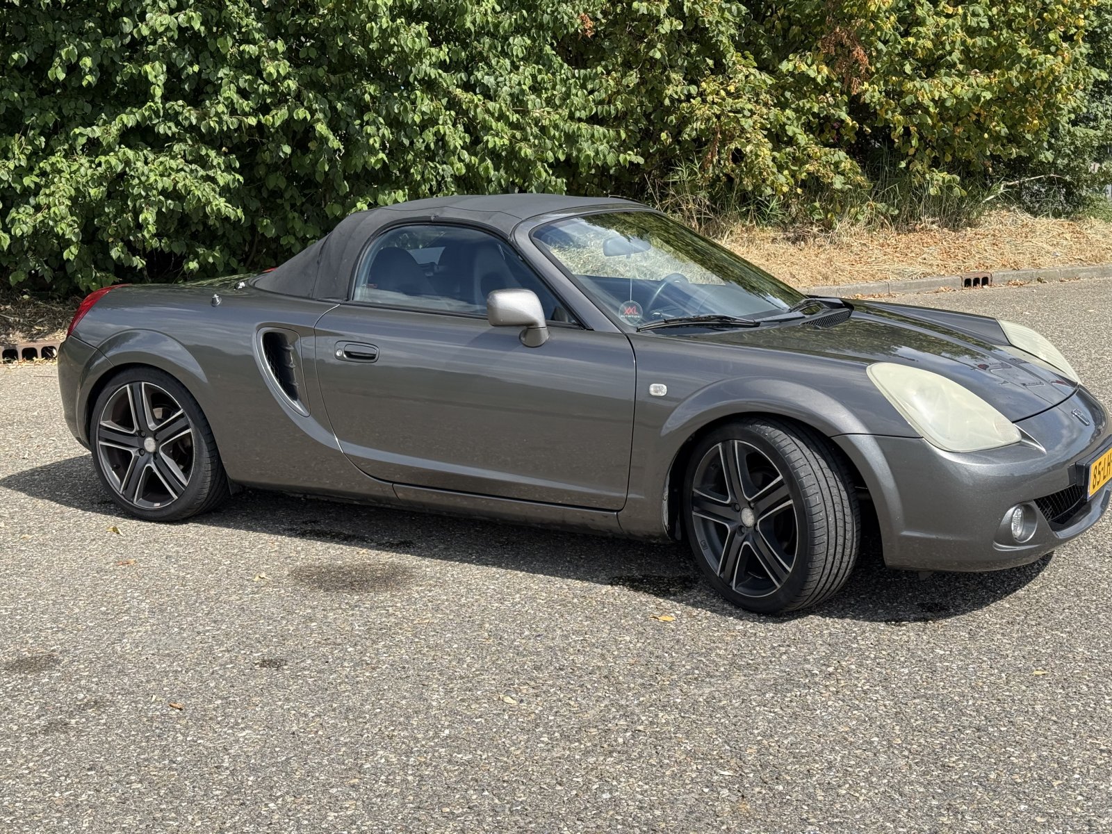 Inspectiefoto van Toyota MR 2