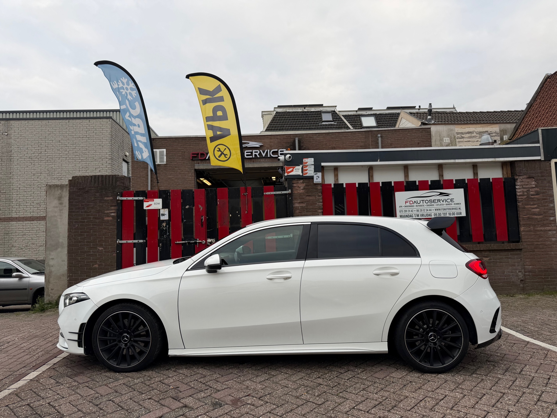 Foto van Mercedes-Benz A 220