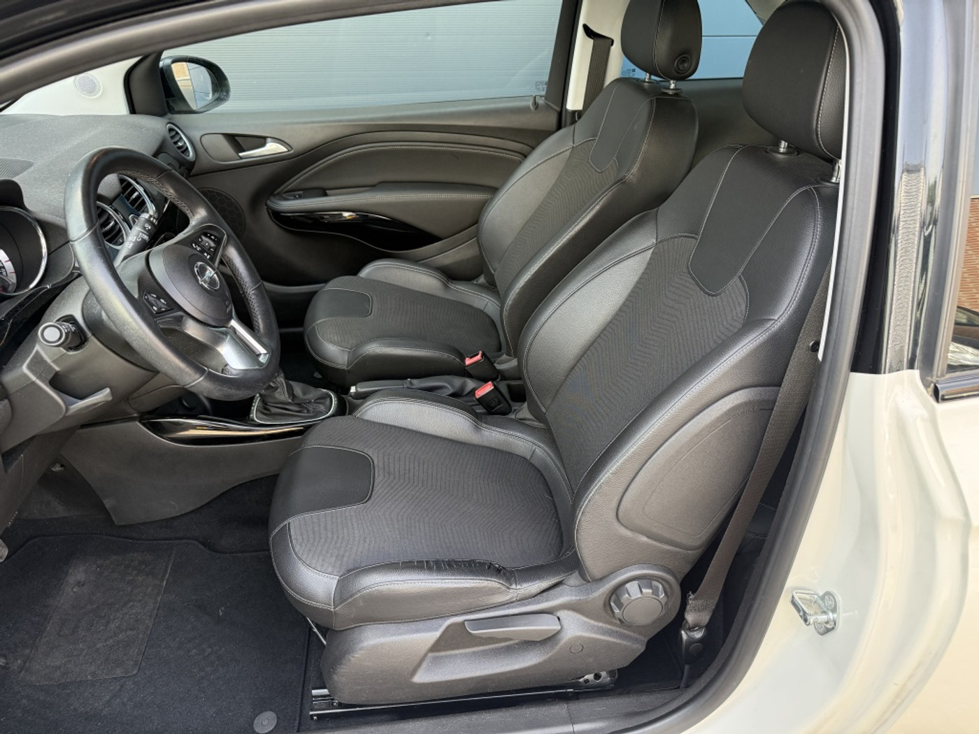 Foto van Opel Adam