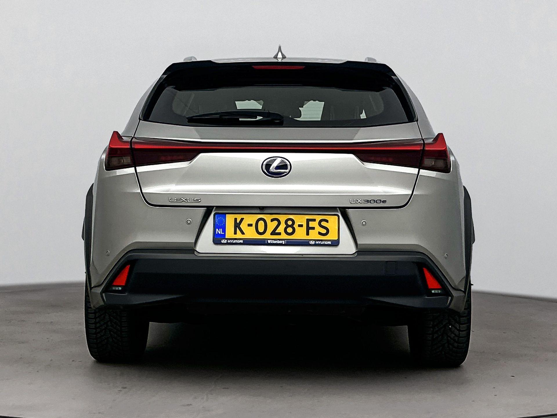 Foto van Lexus Ux