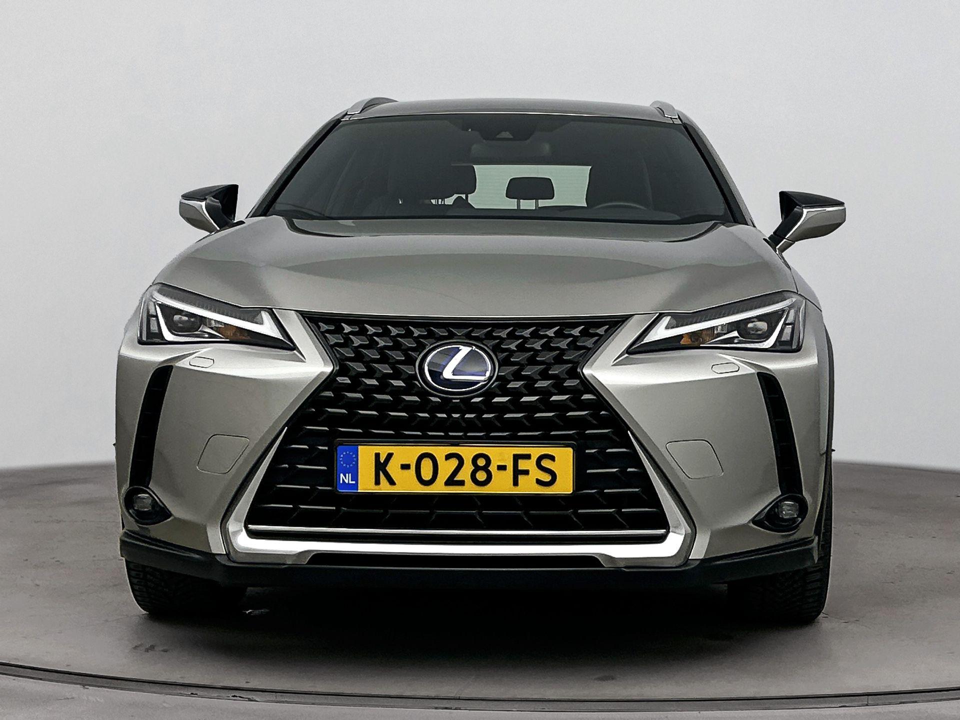 Foto van Lexus Ux