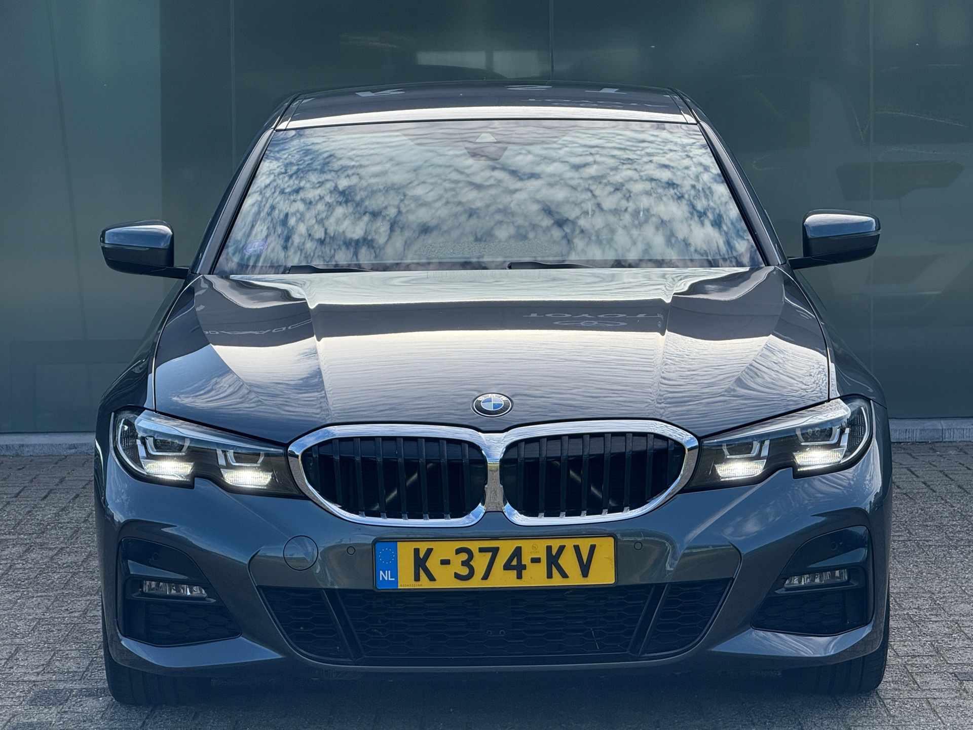 Foto van BMW 320i