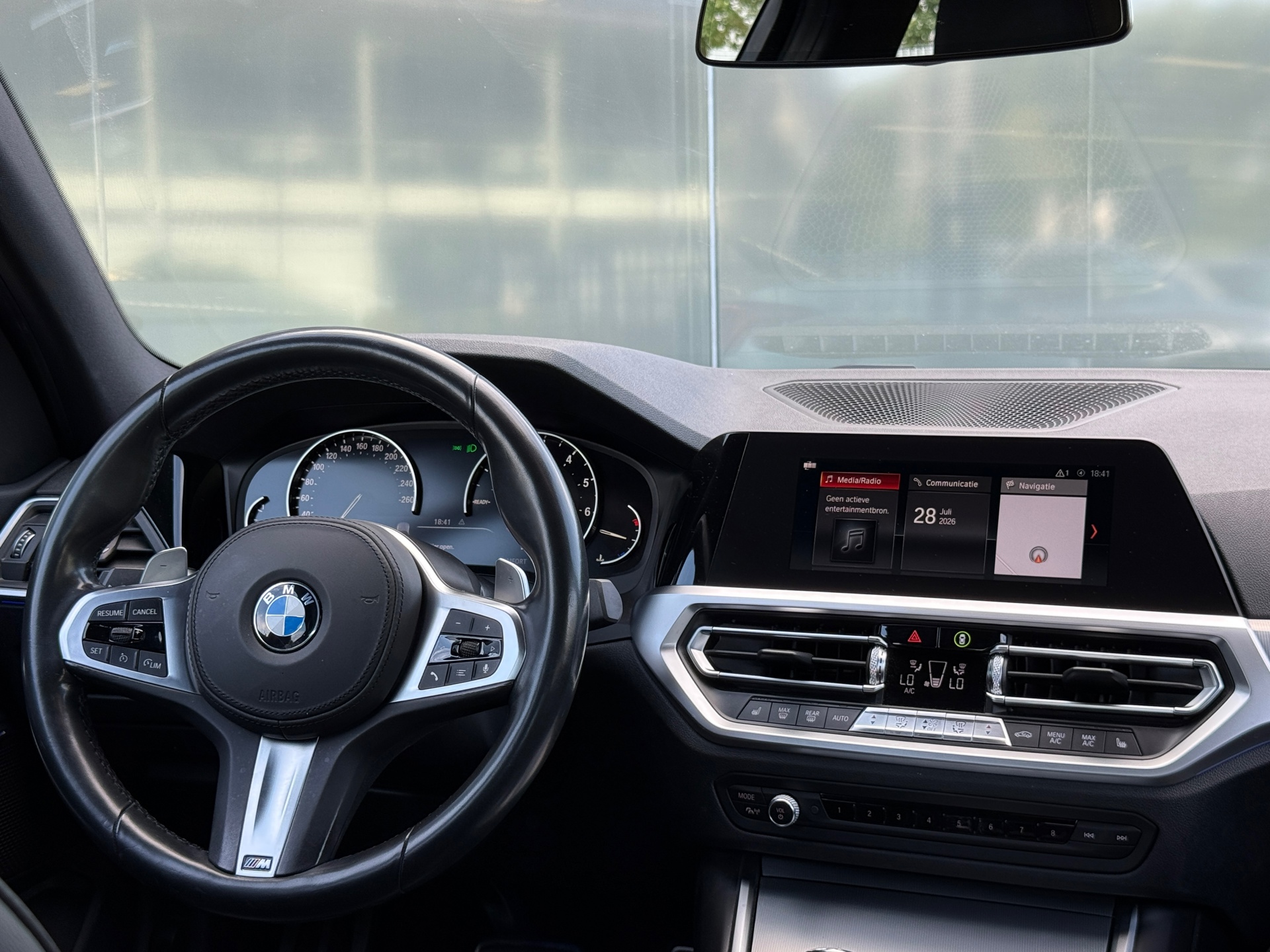 Foto van BMW 320i