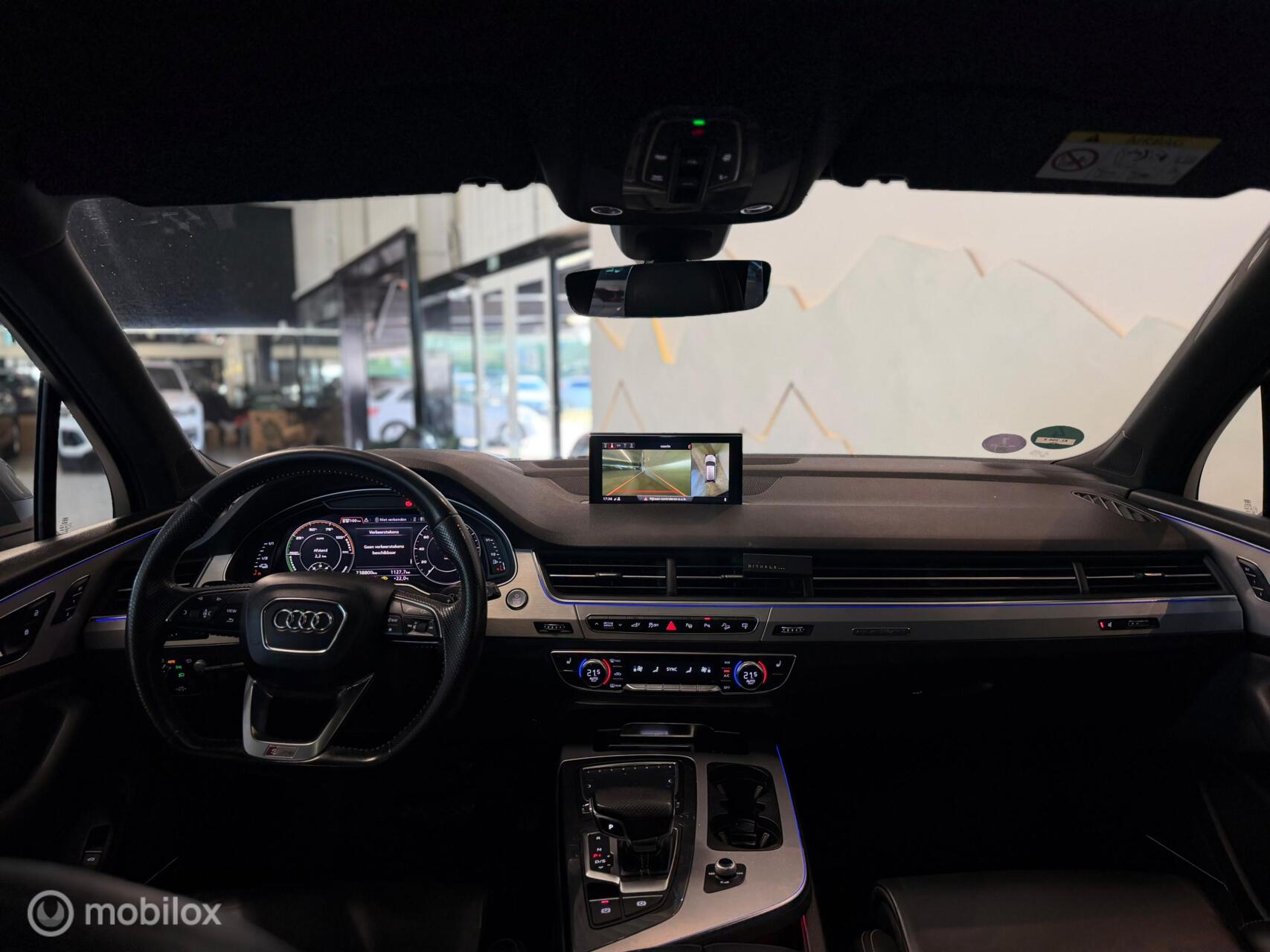 Foto van Audi Q7 E-tron