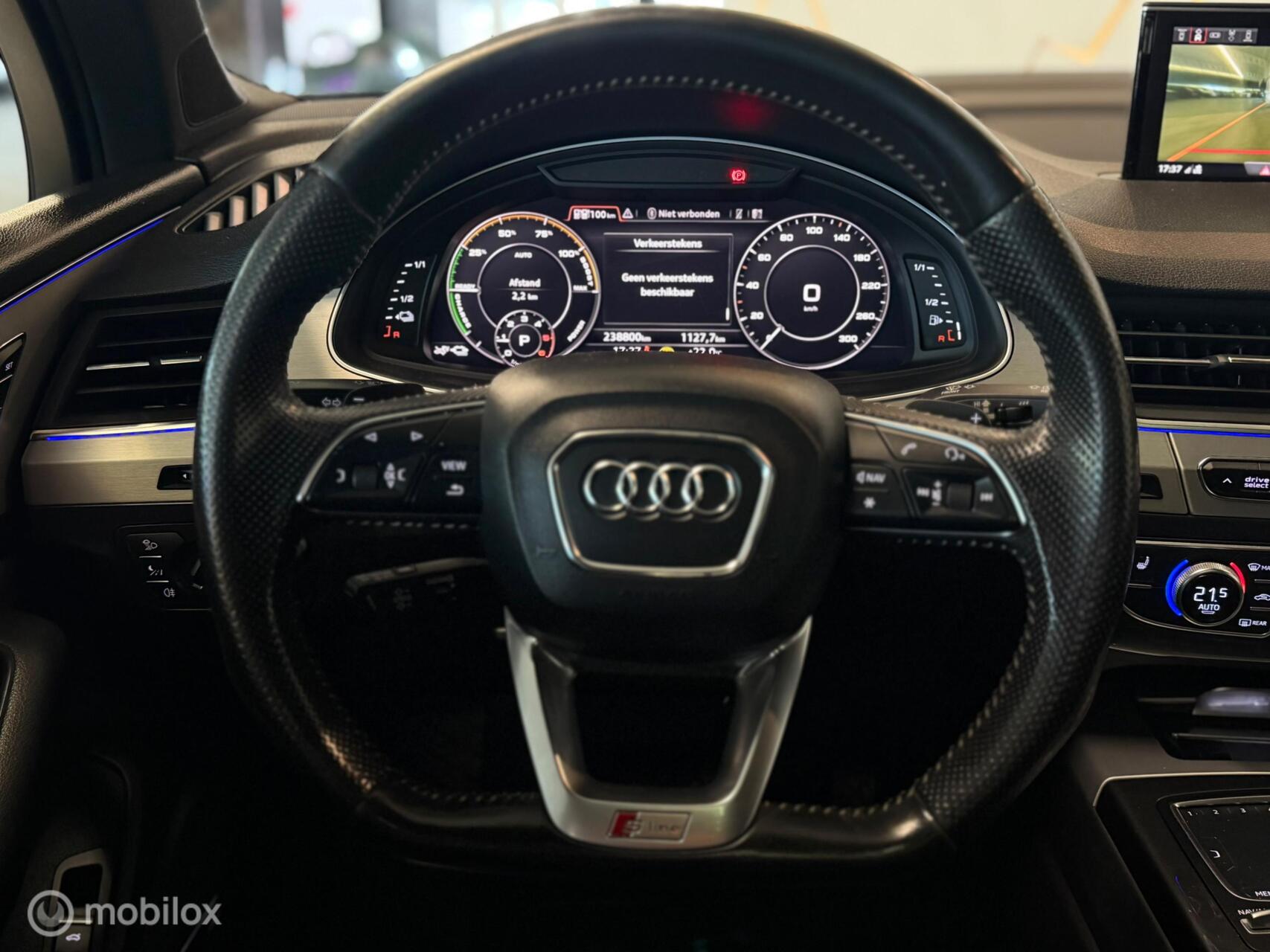 Foto van Audi Q7 E-tron