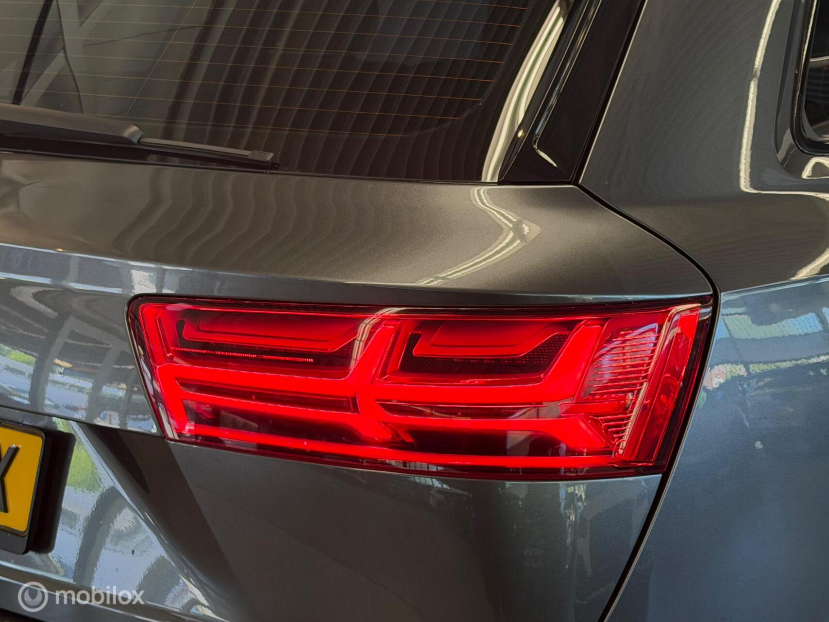 Foto van Audi Q7 E-tron