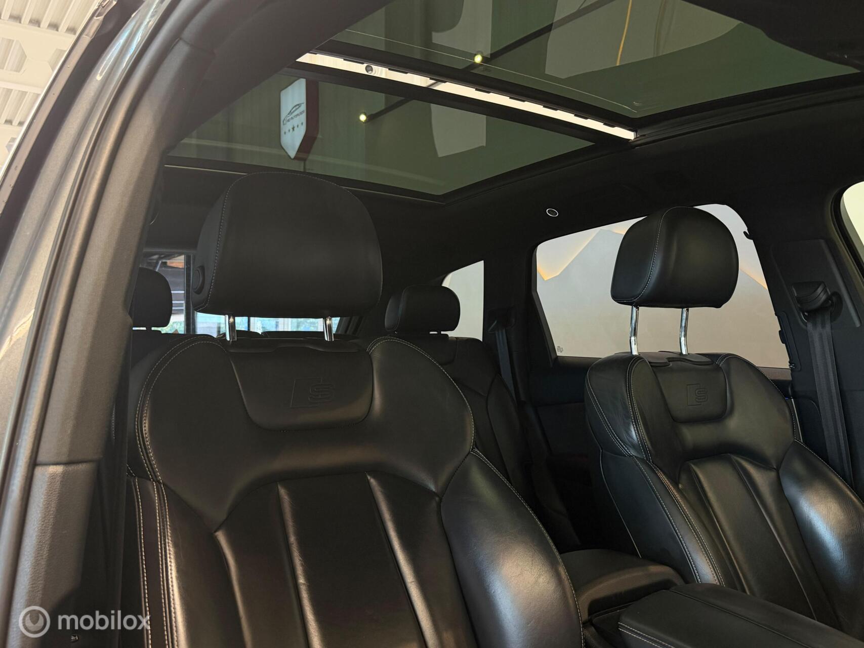 Foto van Audi Q7 E-tron
