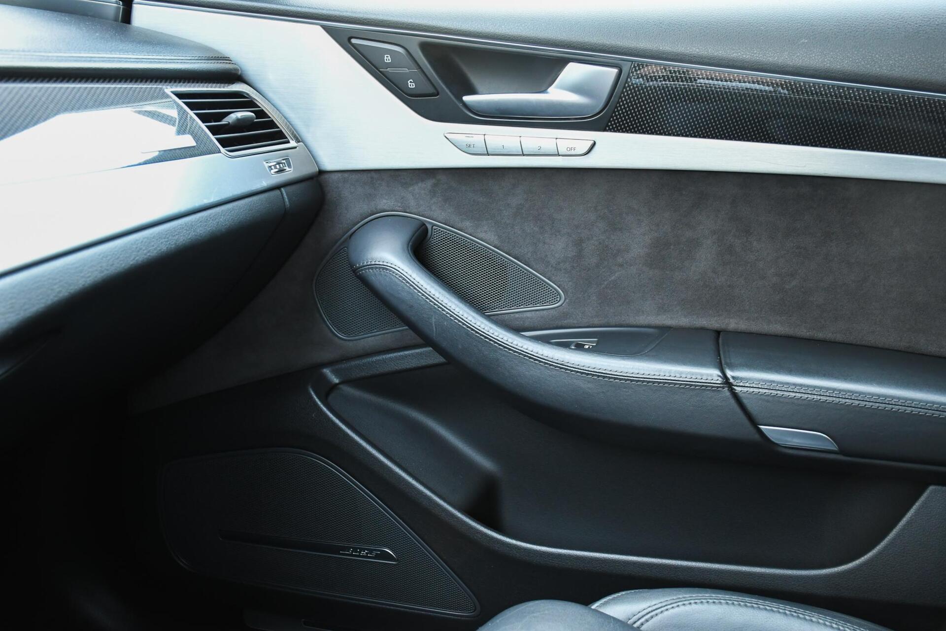 Foto van Audi S8
