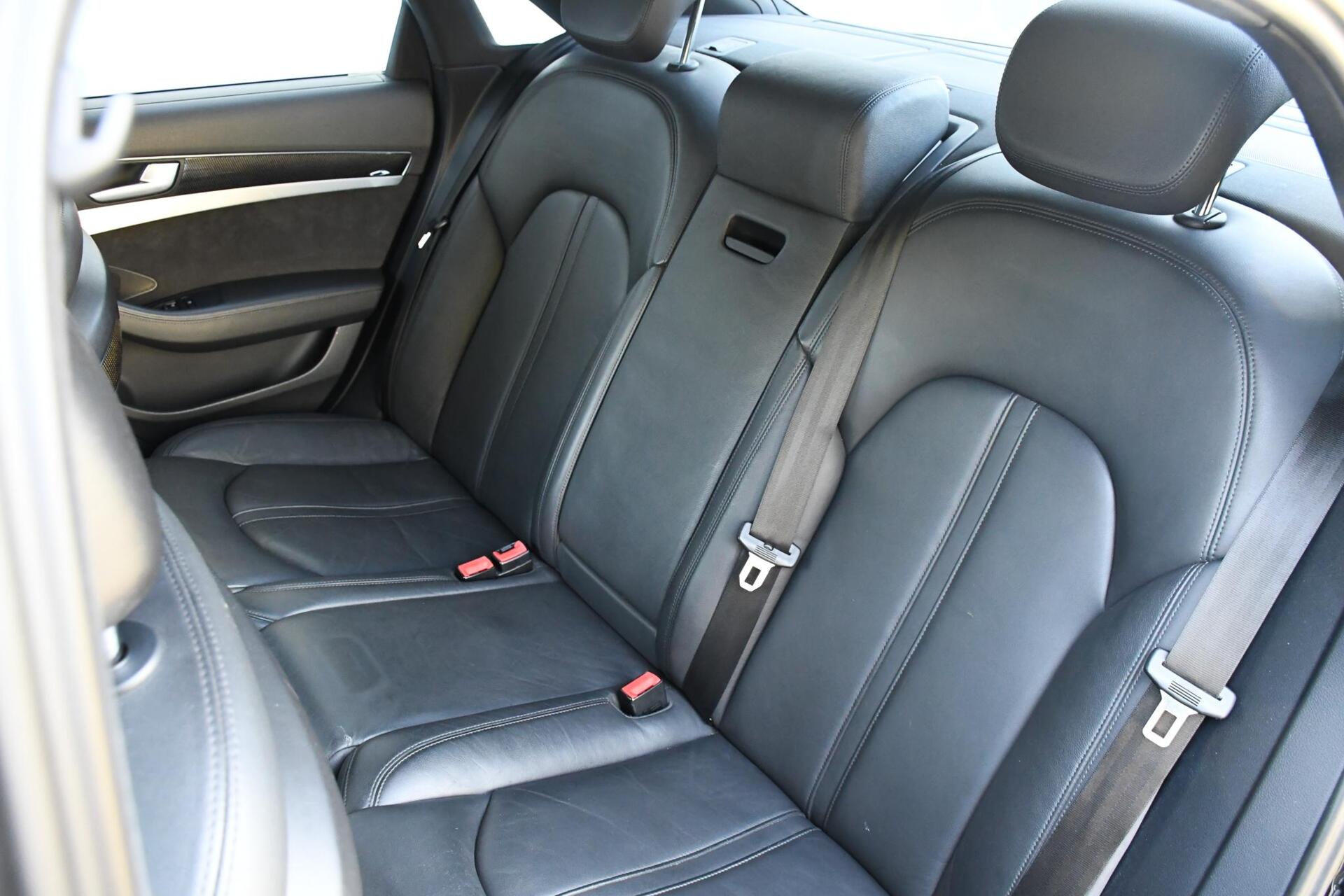 Foto van Audi S8