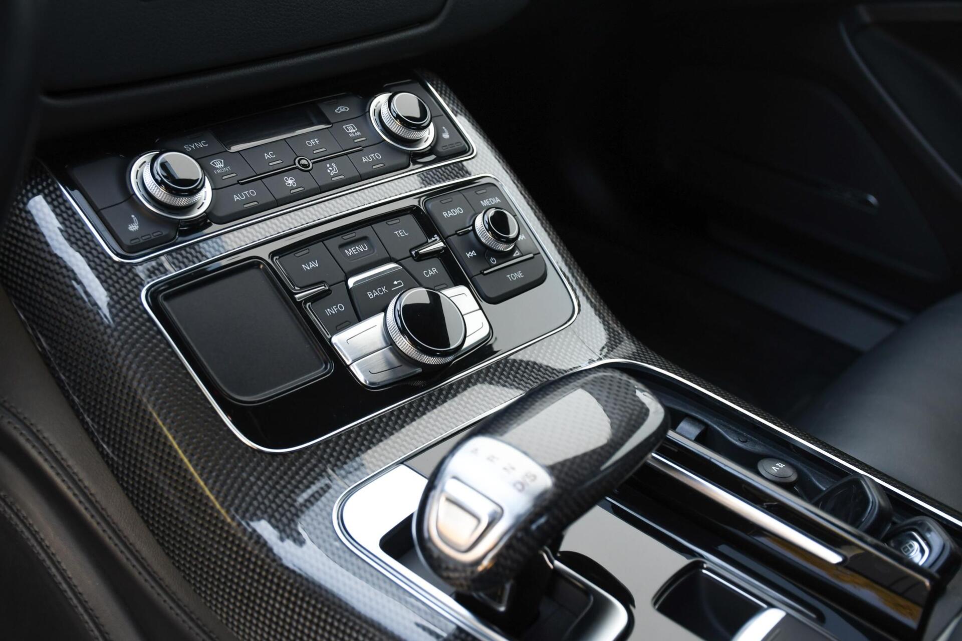 Foto van Audi S8