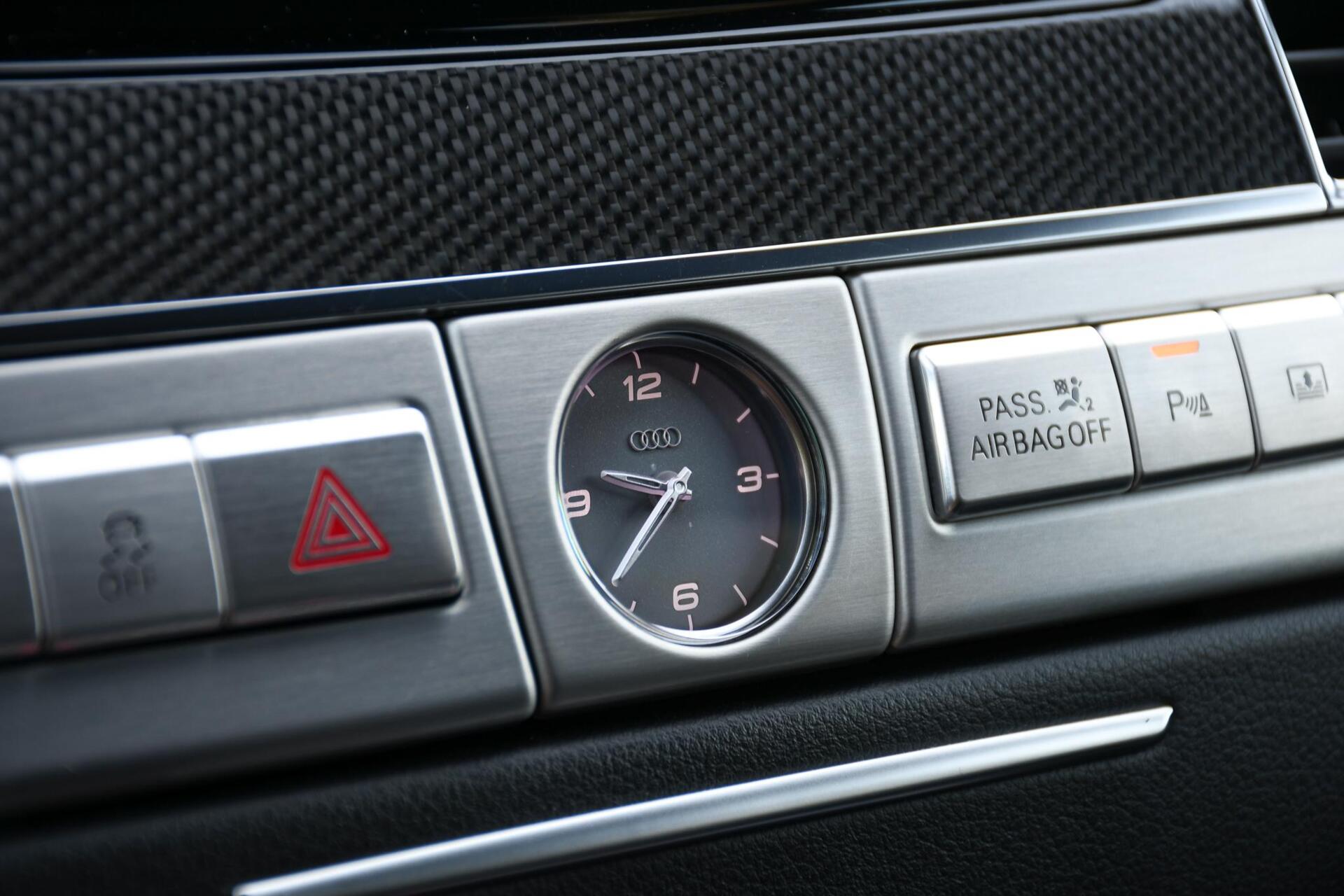 Foto van Audi S8