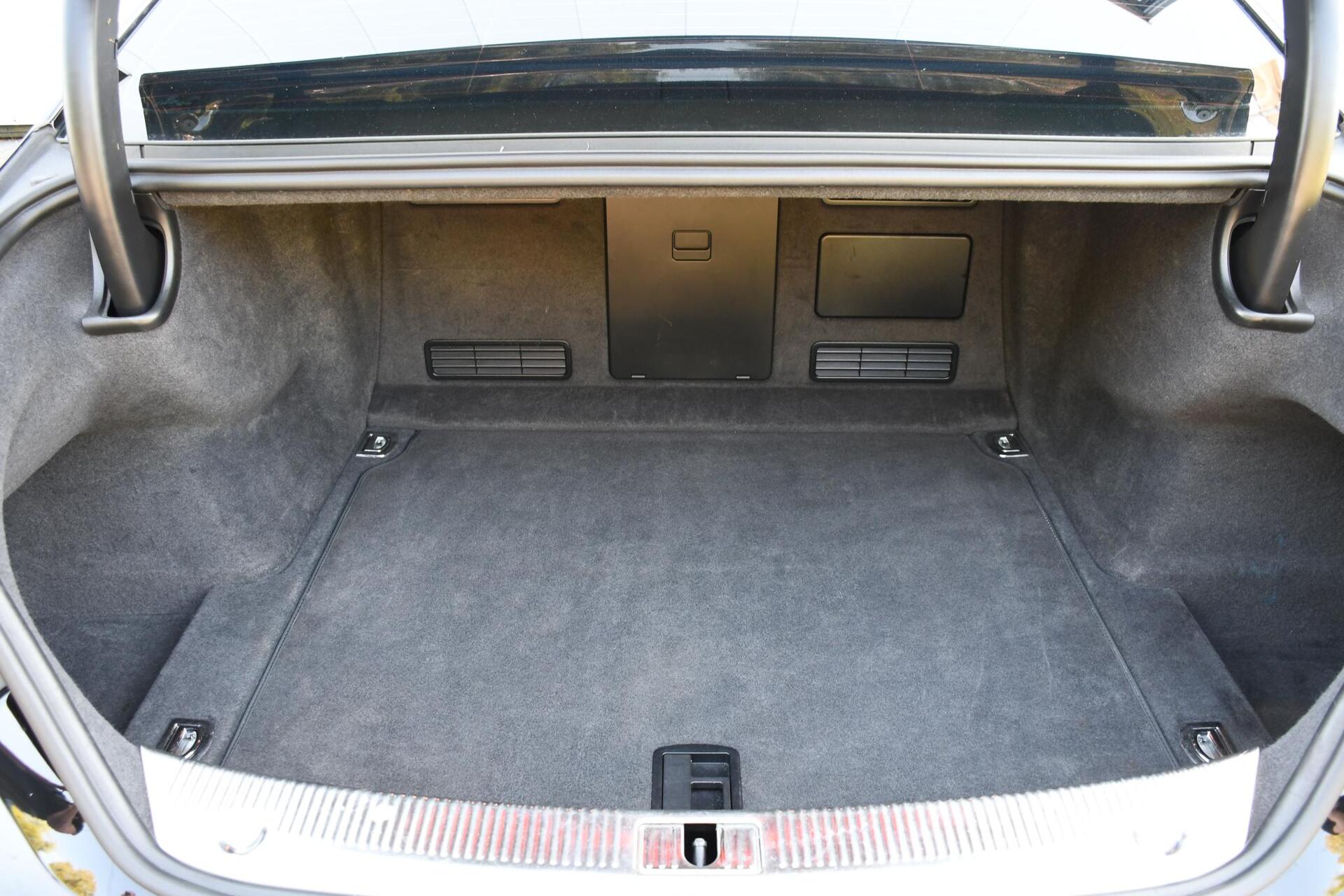 Foto van Audi S8