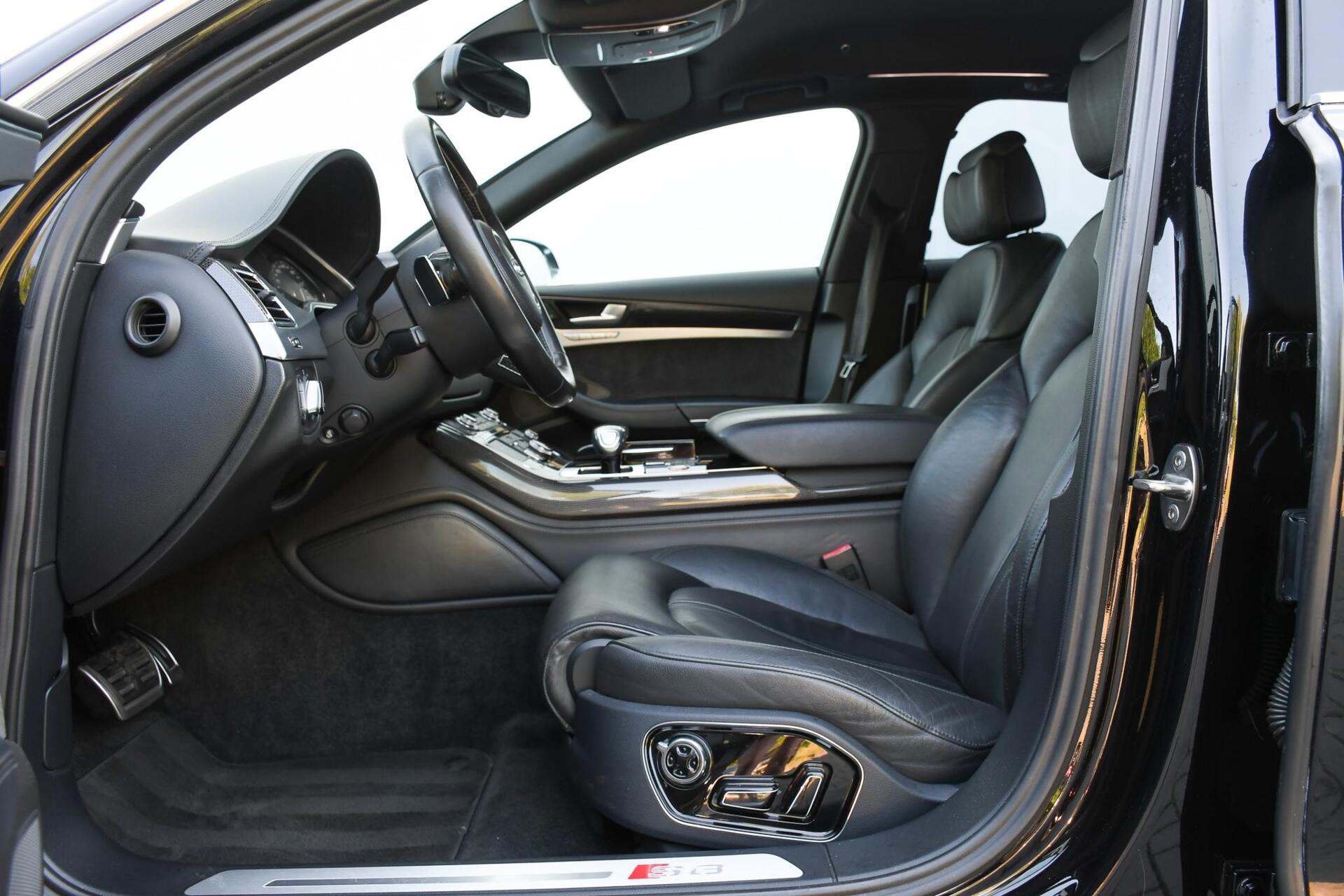 Foto van Audi S8
