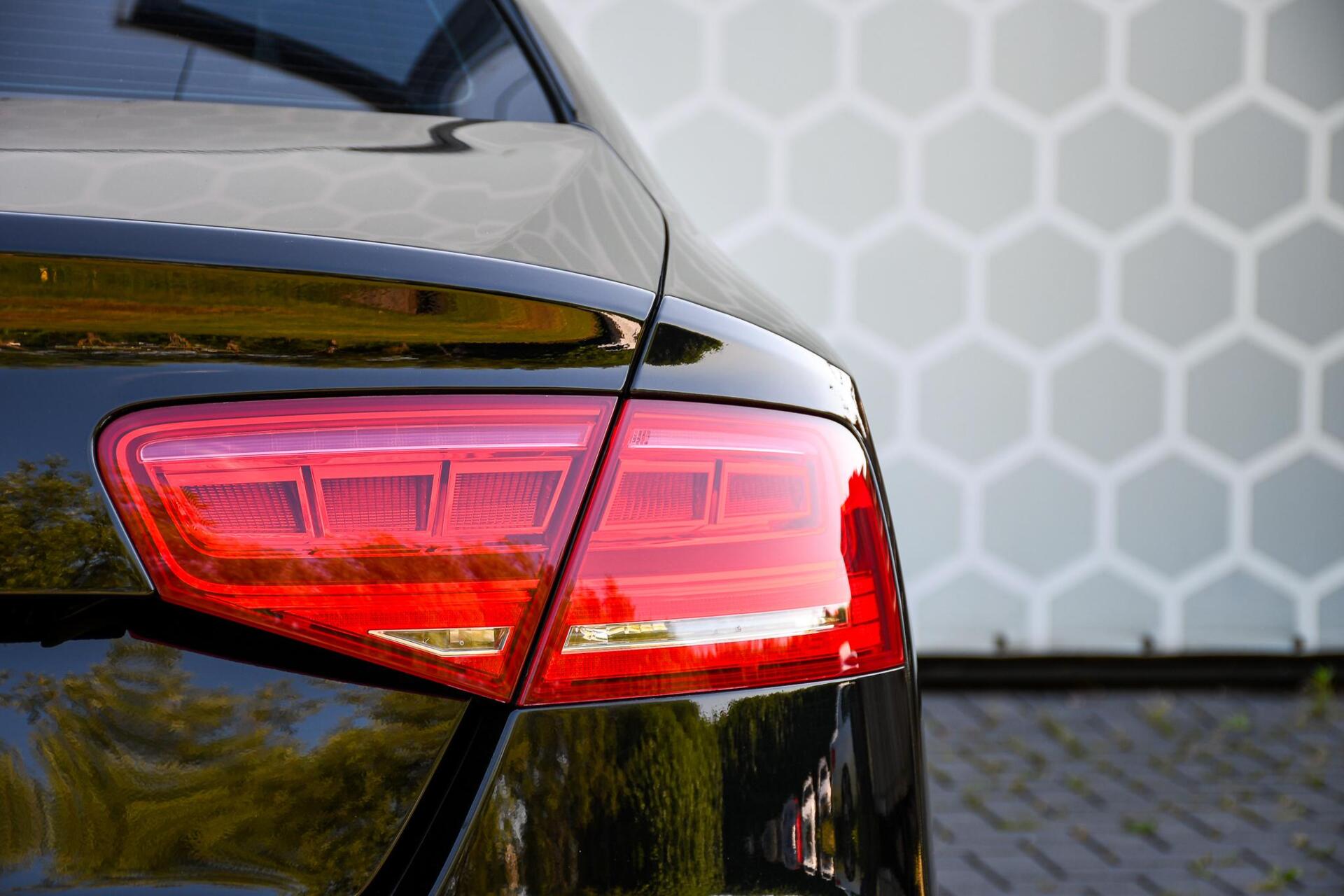 Foto van Audi S8